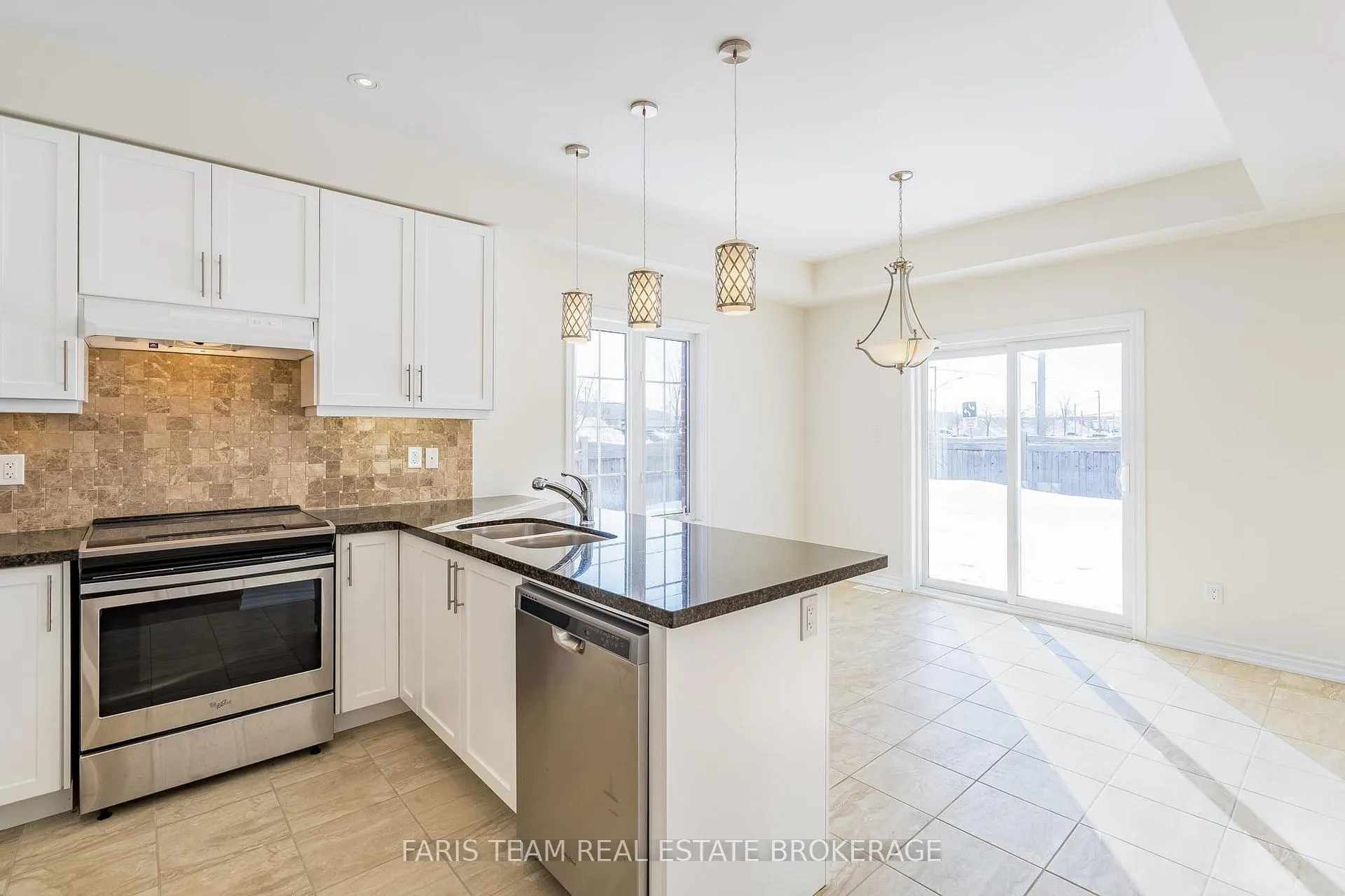Photo 7 of 41 Diana Drive, Orillia — HOMEH