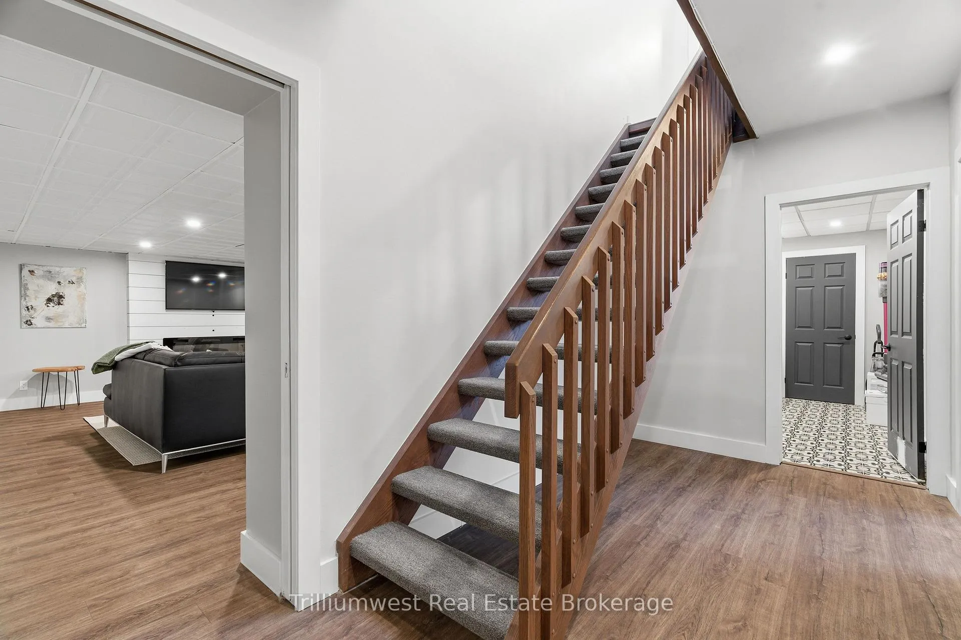 Photo 24 of 88 Old Forest Crescent, Kitchener — HOMEH