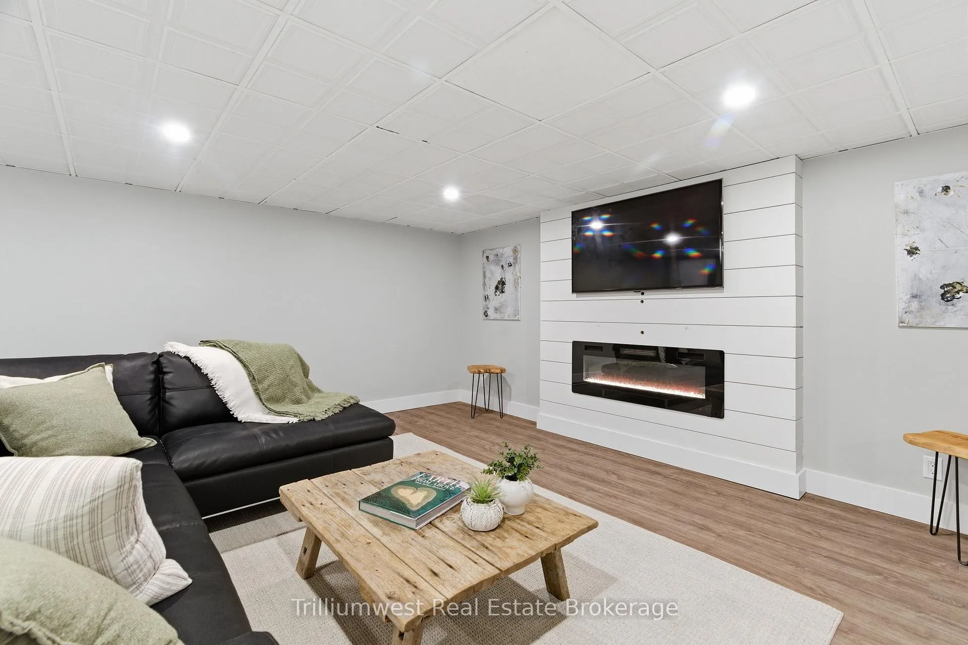 Photo 27 of 88 Old Forest Crescent, Kitchener — HOMEH
