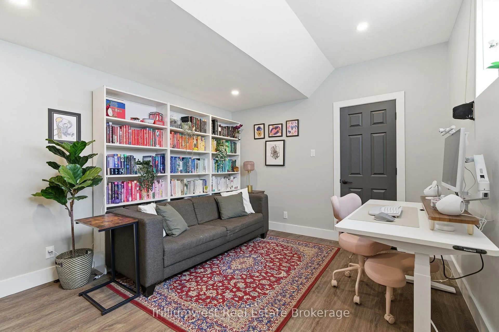 Photo 30 of 88 Old Forest Crescent, Kitchener — HOMEH