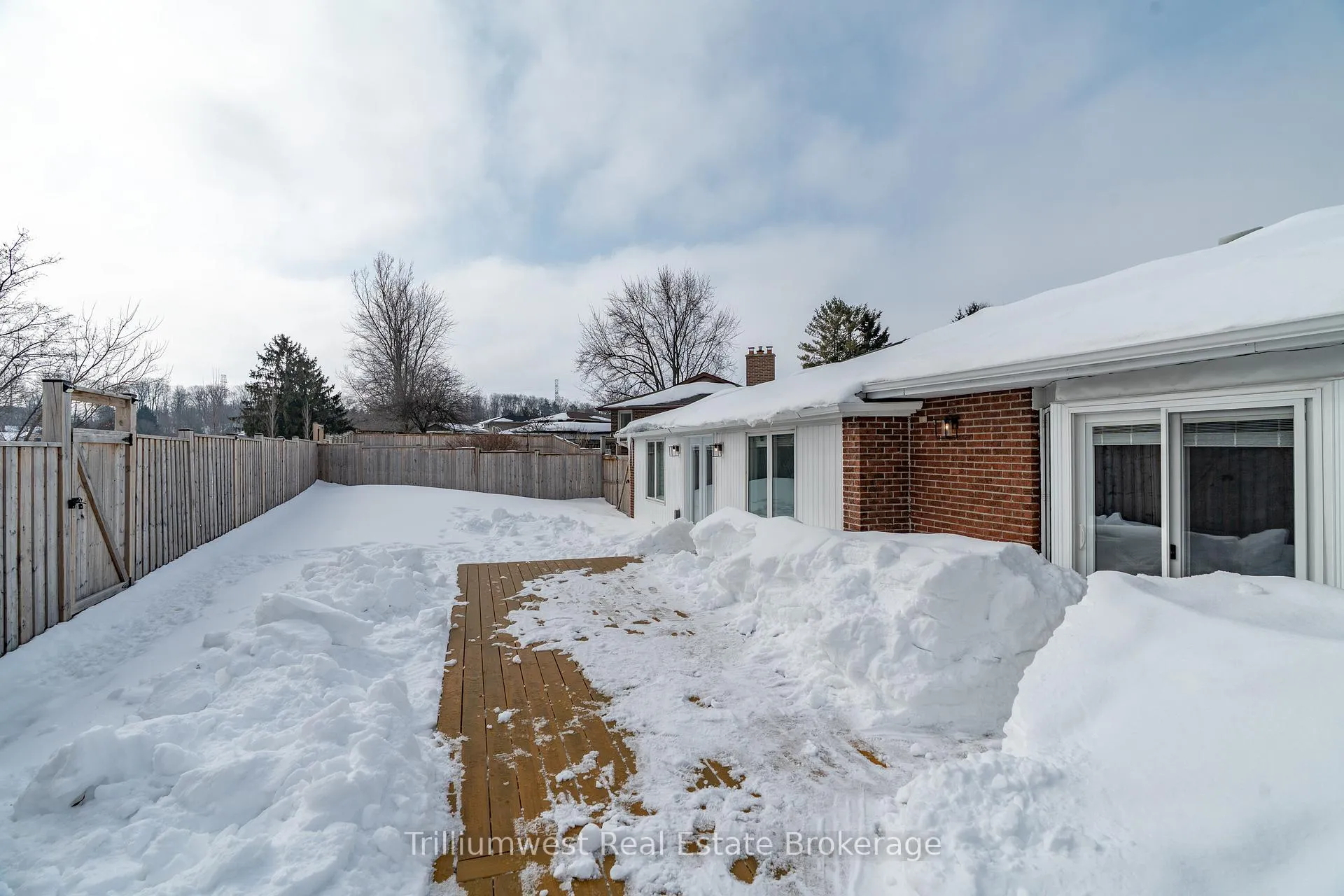 Photo 39 of 88 Old Forest Crescent, Kitchener — HOMEH