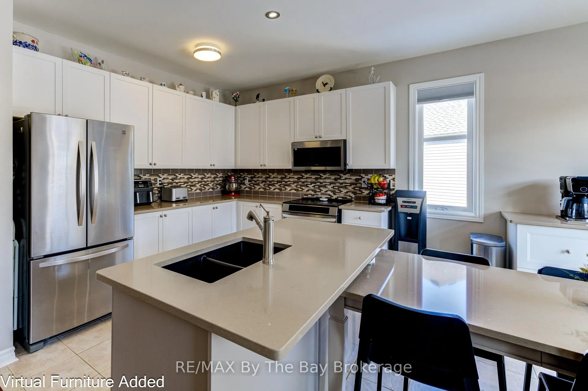 Photo 9 of 159 41st Street S, Wasaga Beach — HOMEH
