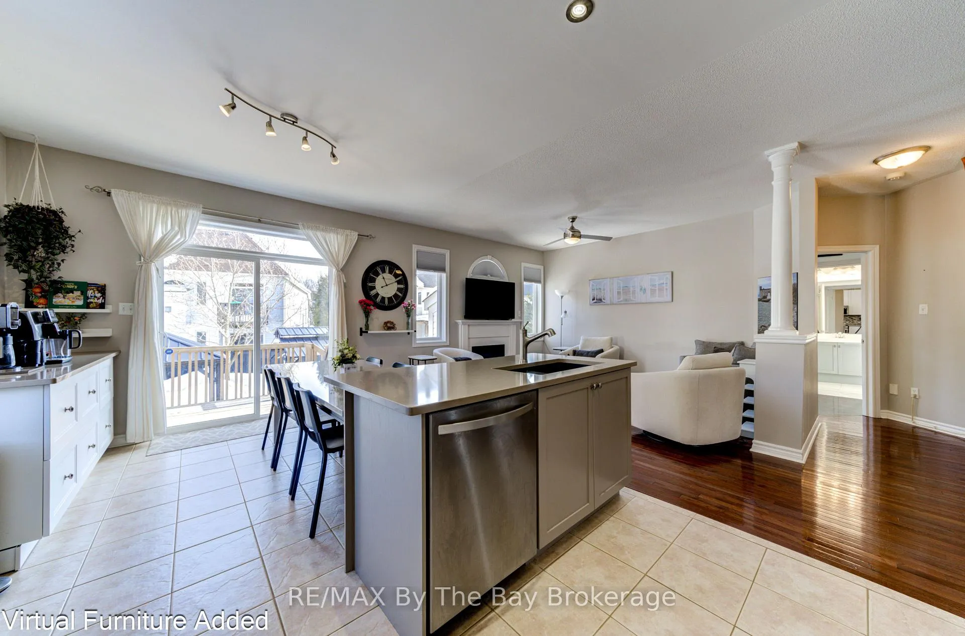 Photo 15 of 159 41st Street S, Wasaga Beach — HOMEH