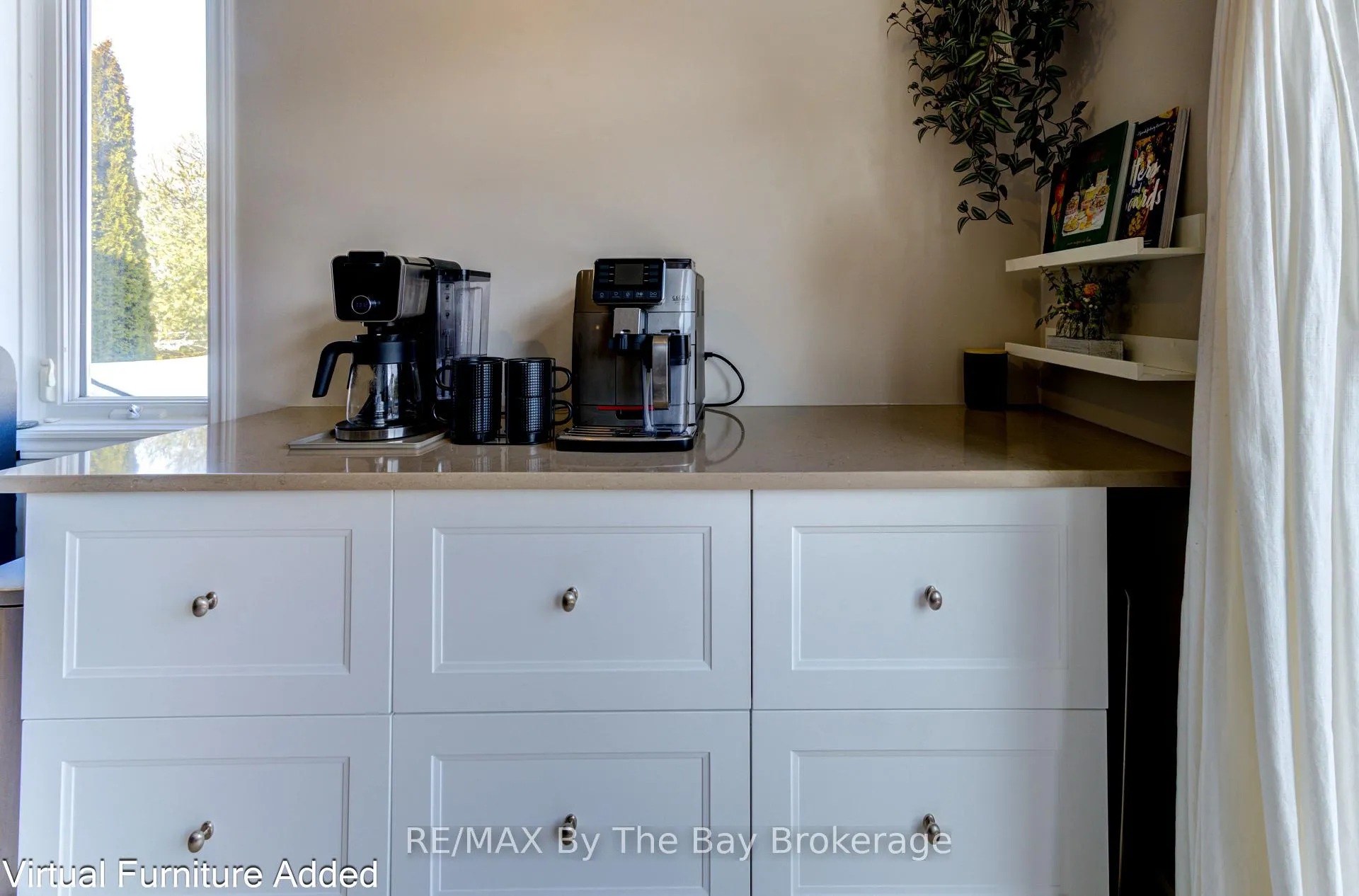 Photo 17 of 159 41st Street S, Wasaga Beach — HOMEH