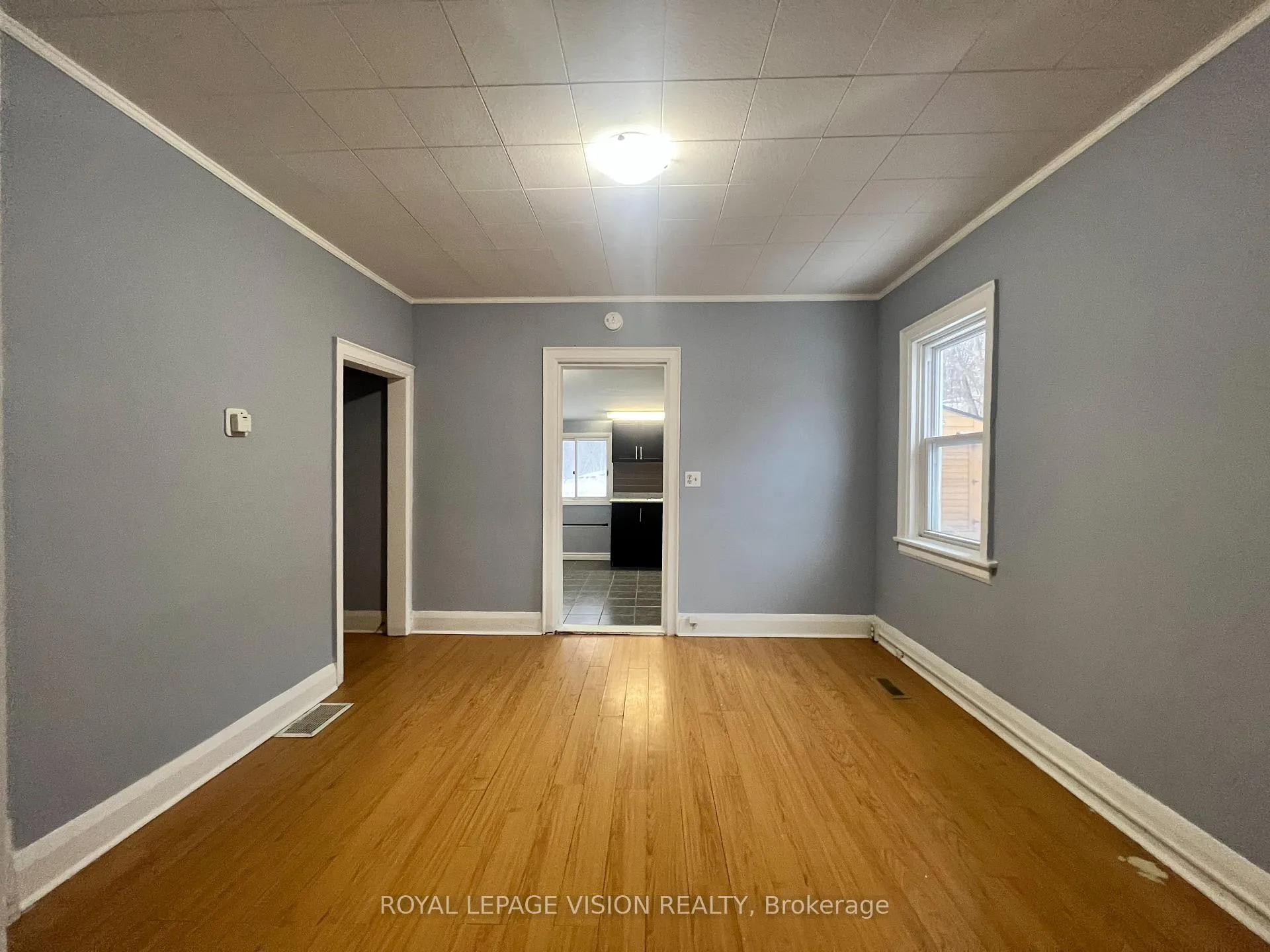 Photo 10 of 424 Bloor Street E, Oshawa, Lakeview — HOMEH