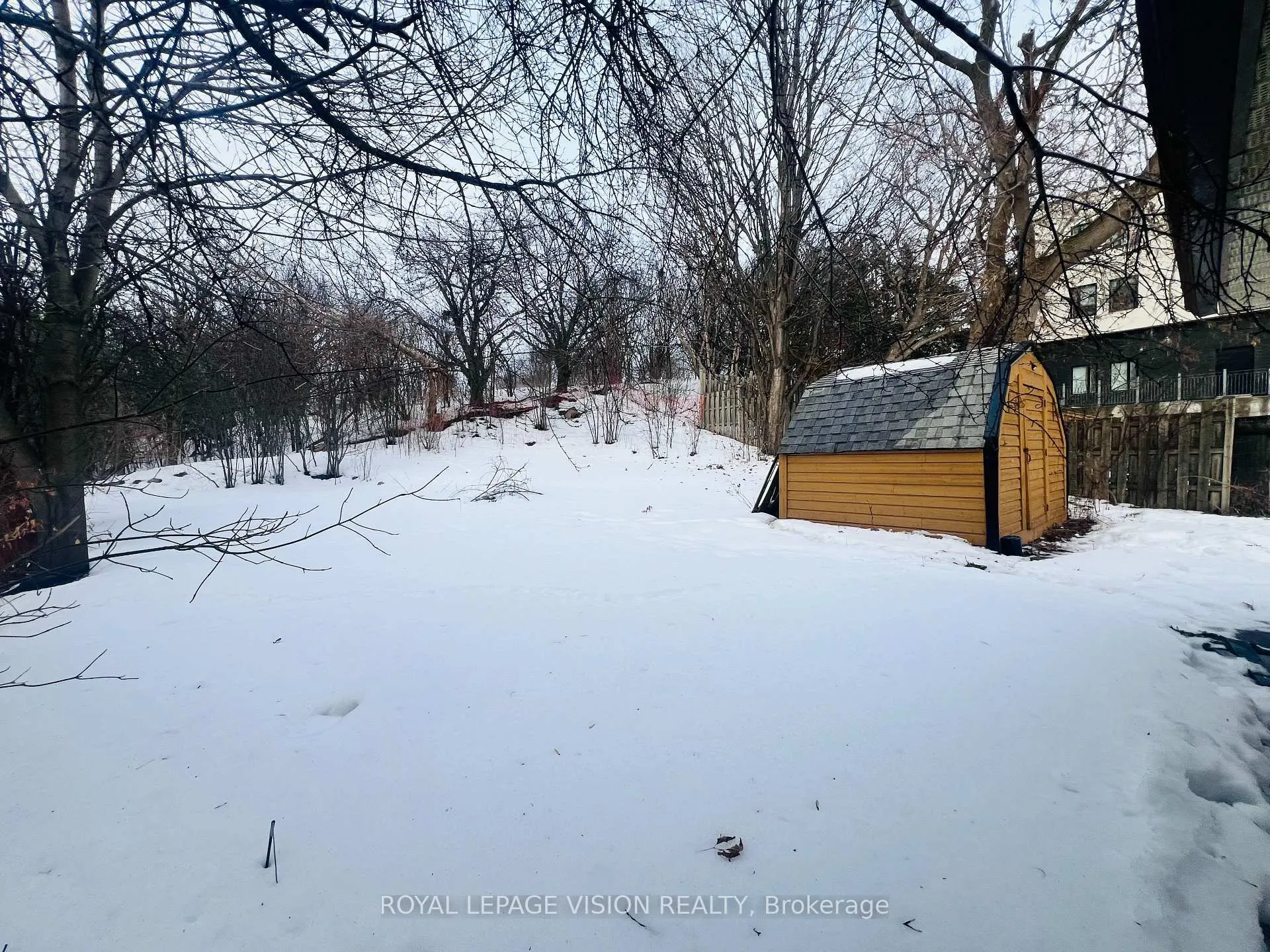 Photo 37 of 424 Bloor Street E, Oshawa, Lakeview — HOMEH