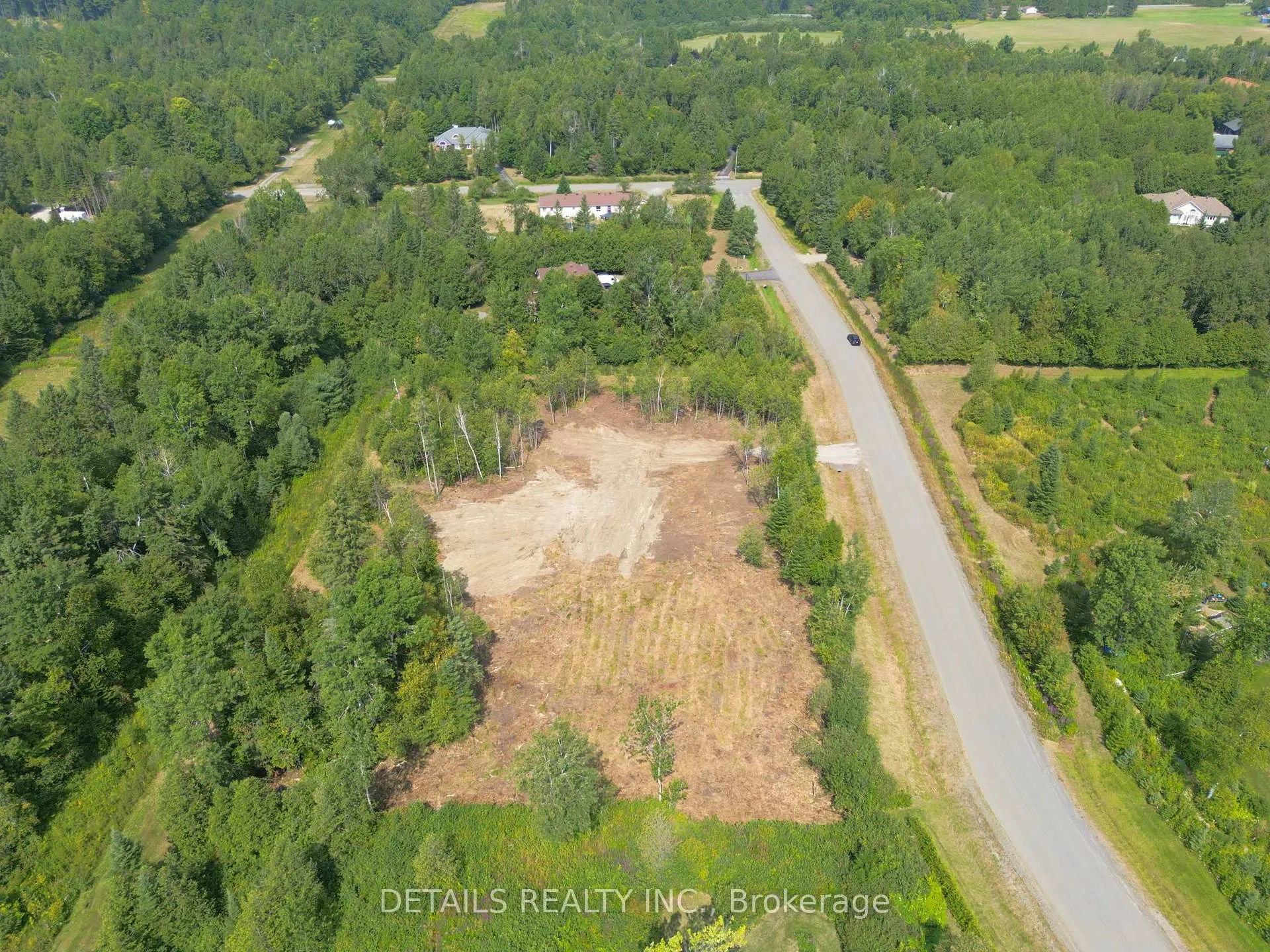 Photo 5 of 127 Gentry Road, Ottawa, Huntley Ward (South West) — HOMEH