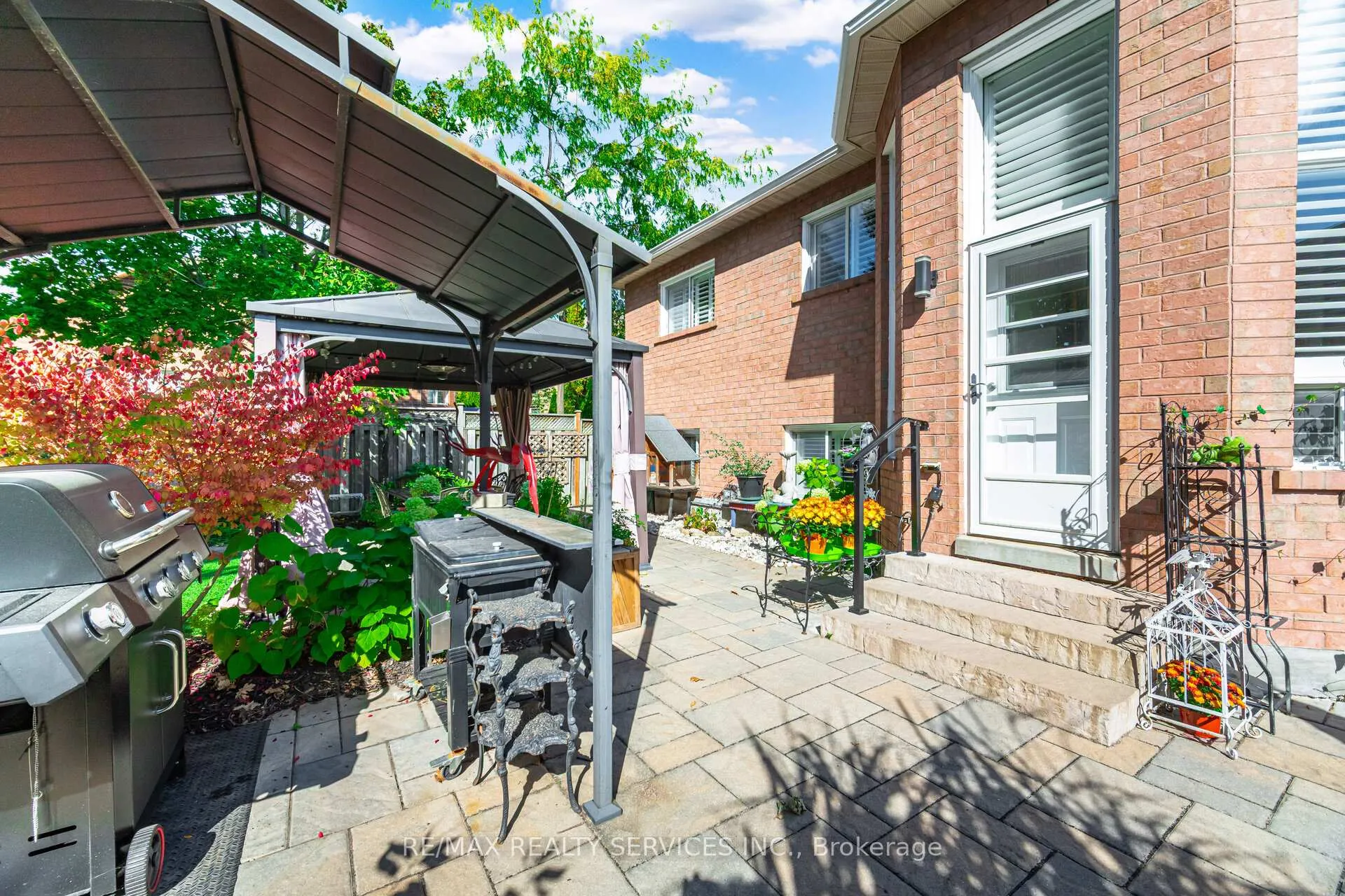 Photo 31 of 26 Hamilton Crescent, Halton Hills, Georgetown — HOMEH