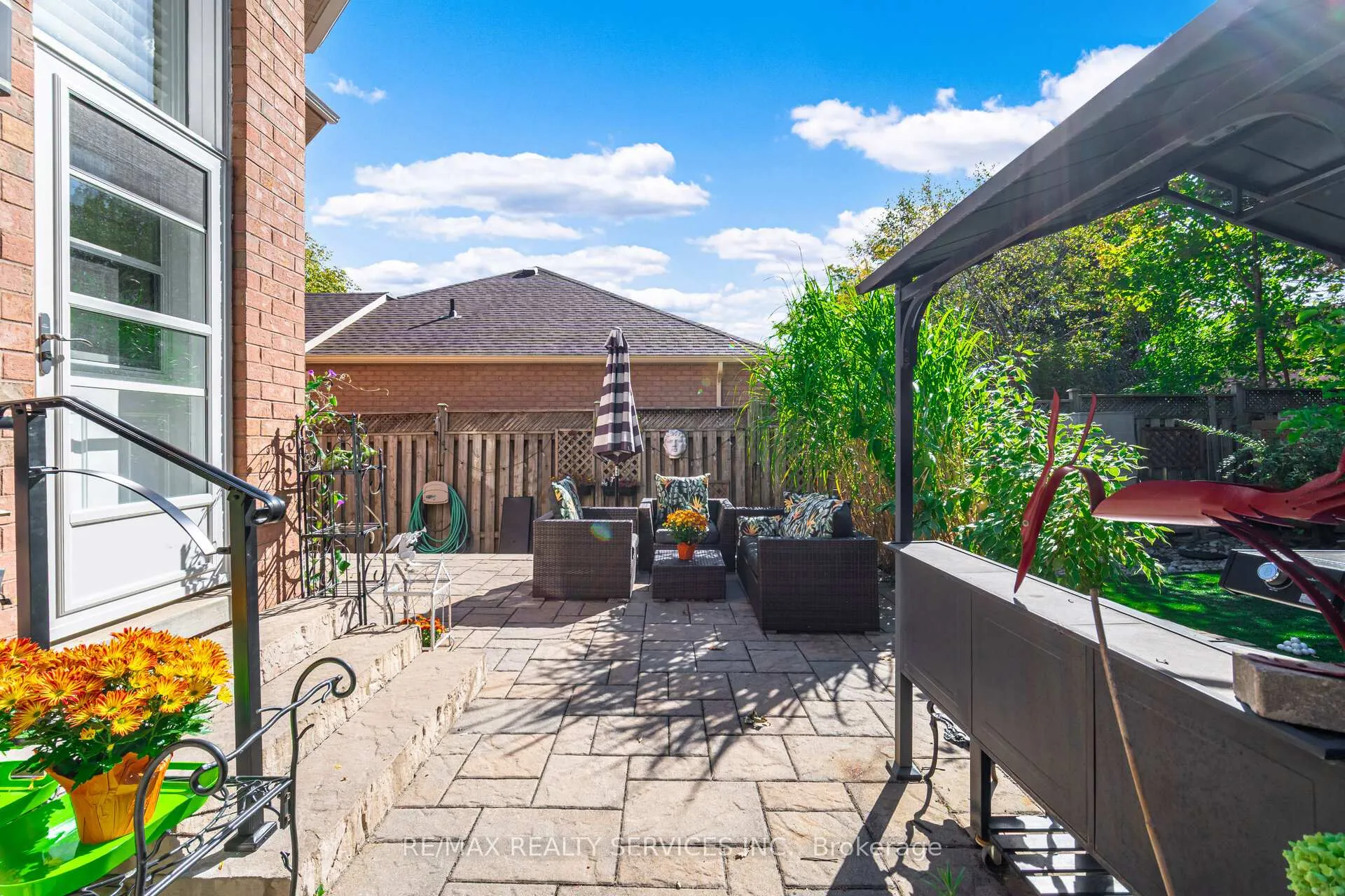 Photo 32 of 26 Hamilton Crescent, Halton Hills, Georgetown — HOMEH