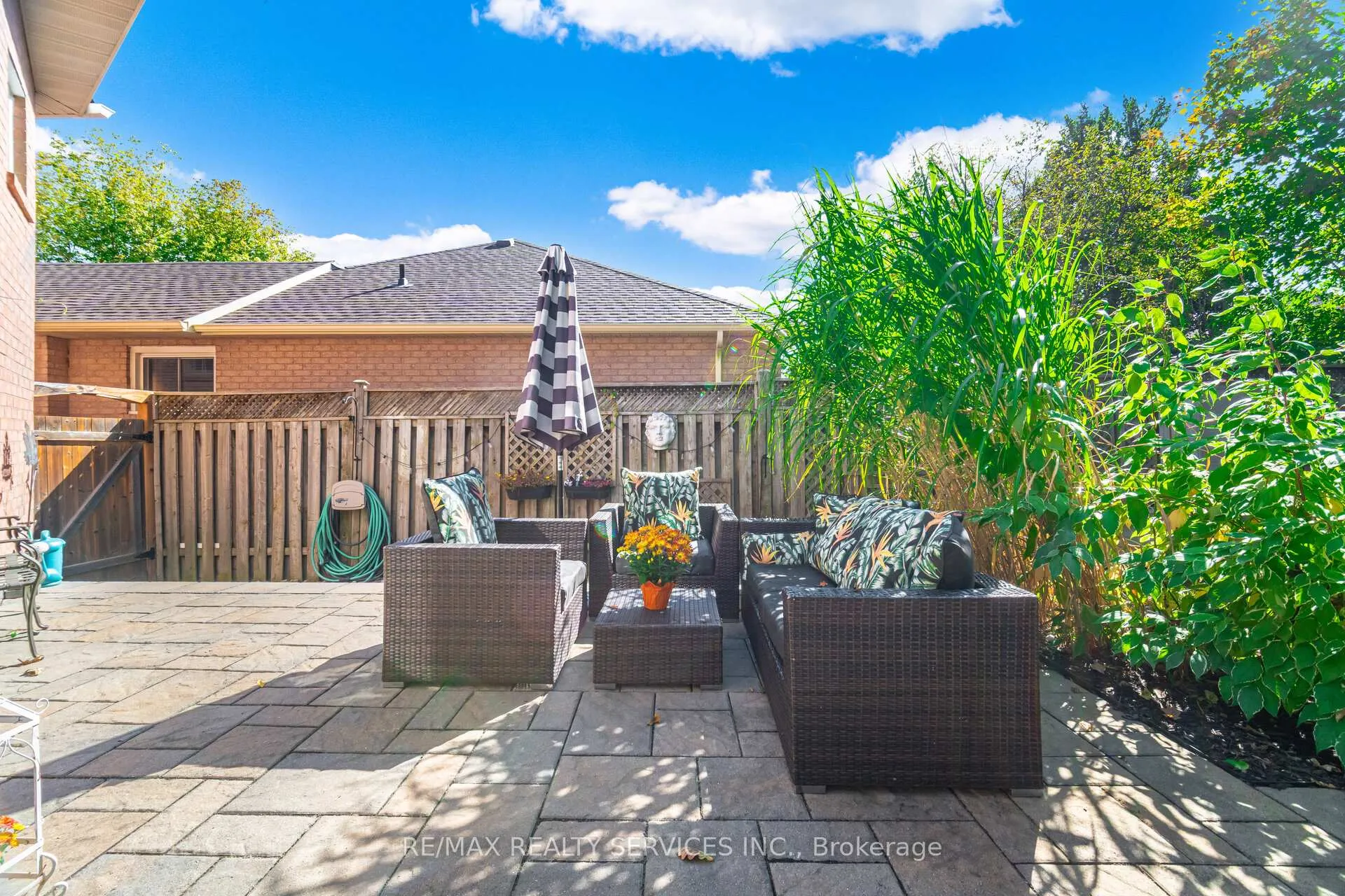 Photo 33 of 26 Hamilton Crescent, Halton Hills, Georgetown — HOMEH