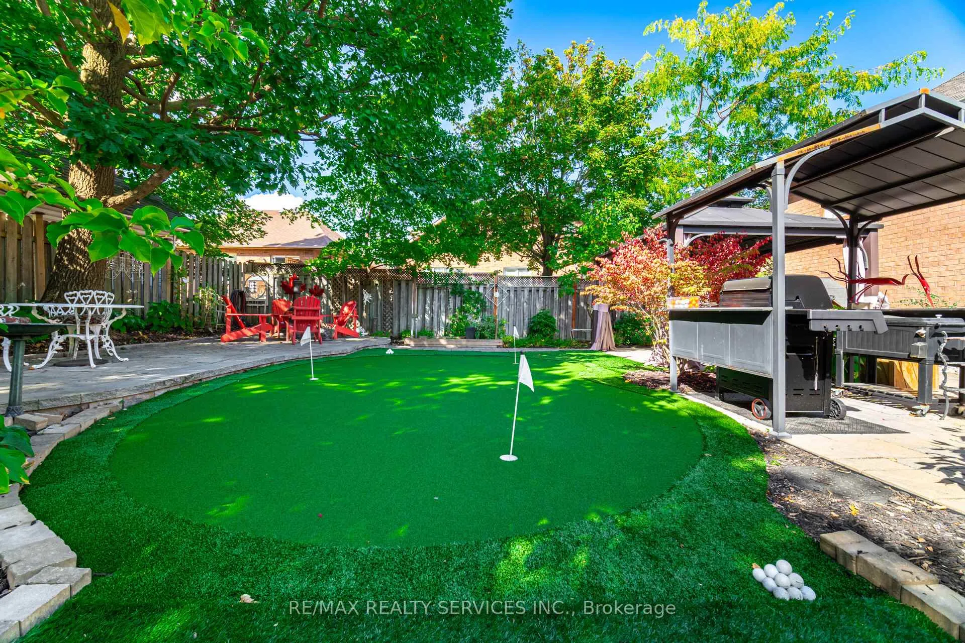 Photo 41 of 26 Hamilton Crescent, Halton Hills, Georgetown — HOMEH