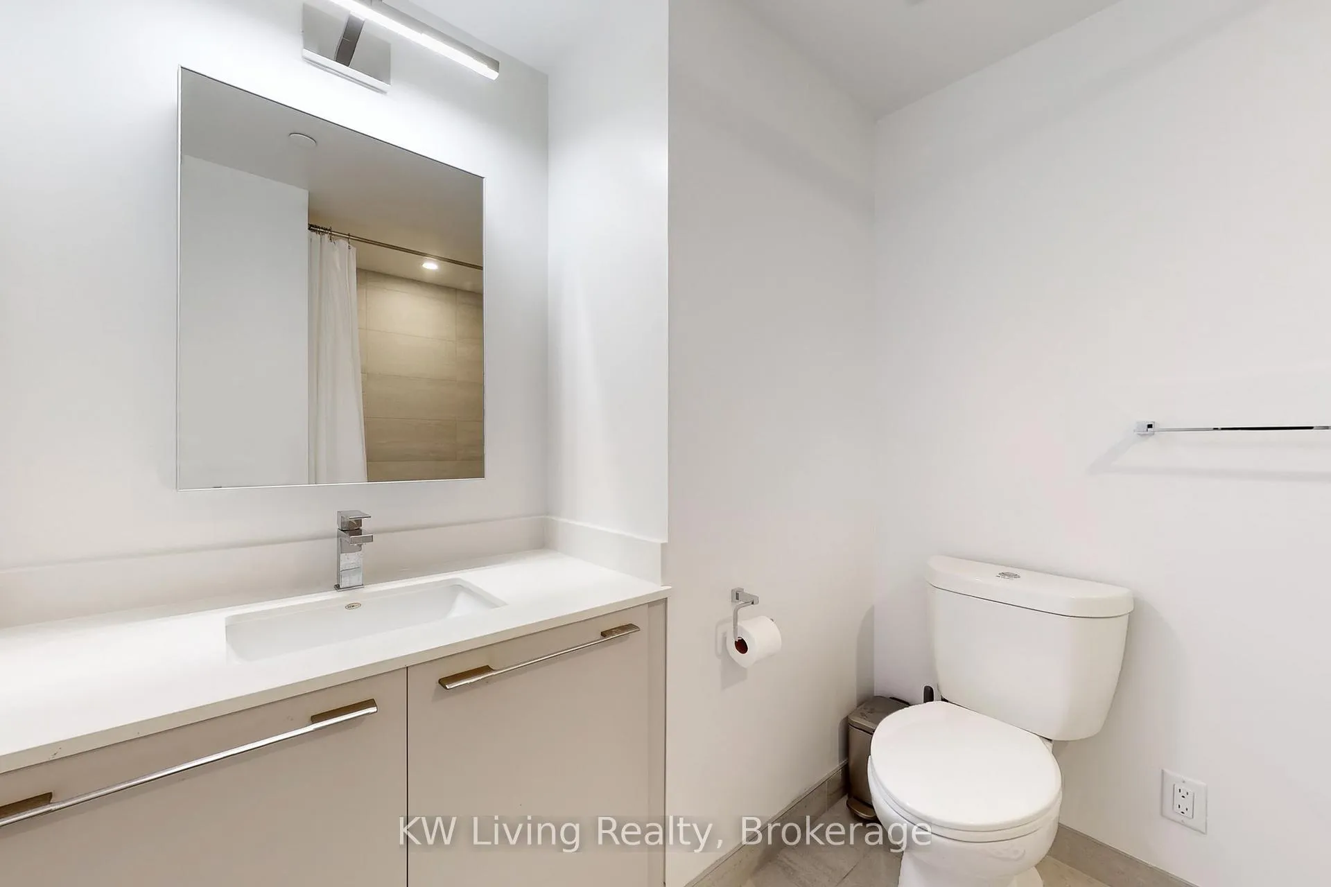 Photo 1 of Unit 1005, 18 Water Walk Drive, Markham, Unionville — HOMEH