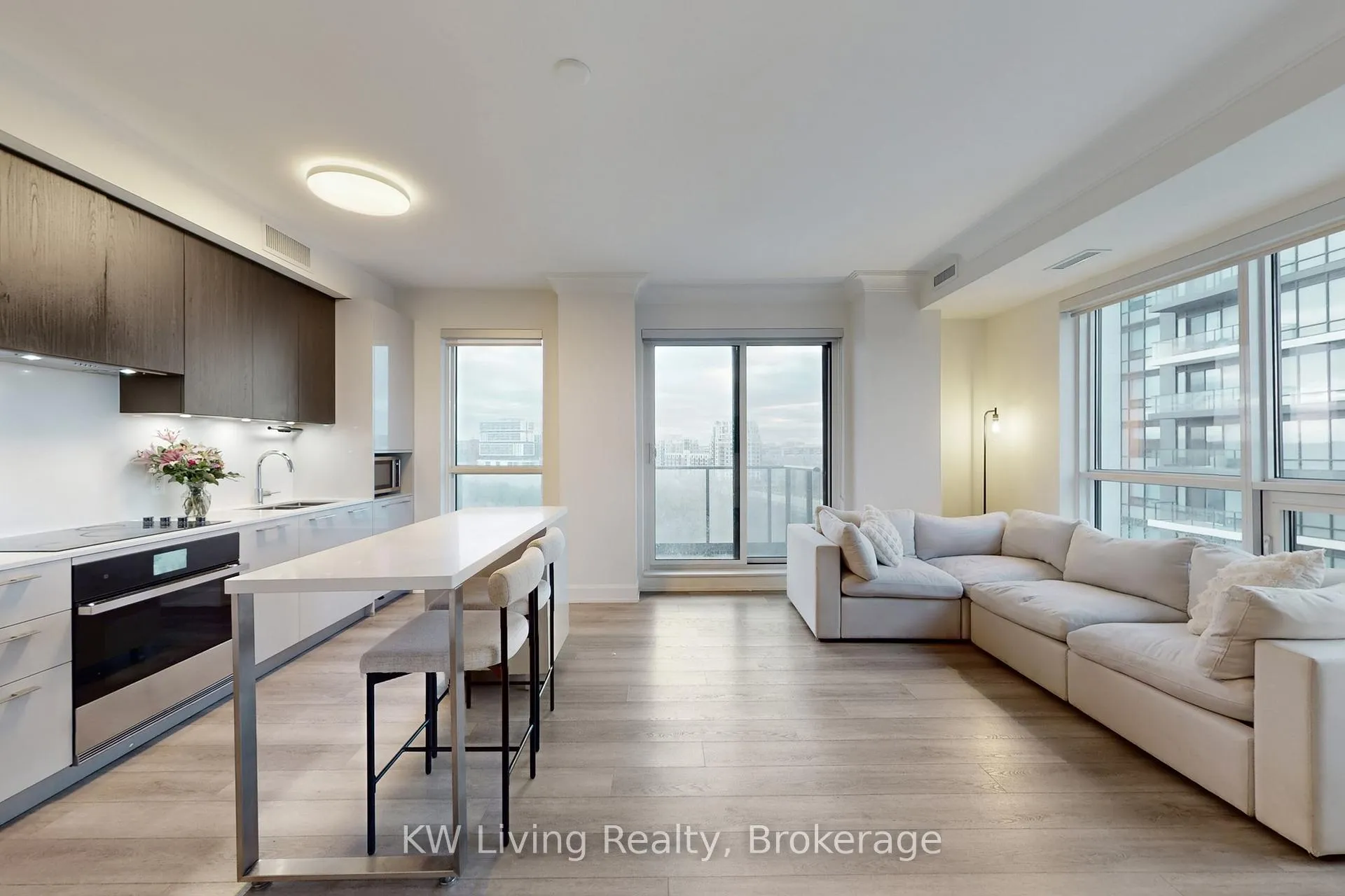 Photo 22 of Unit 1005, 18 Water Walk Drive, Markham, Unionville — HOMEH