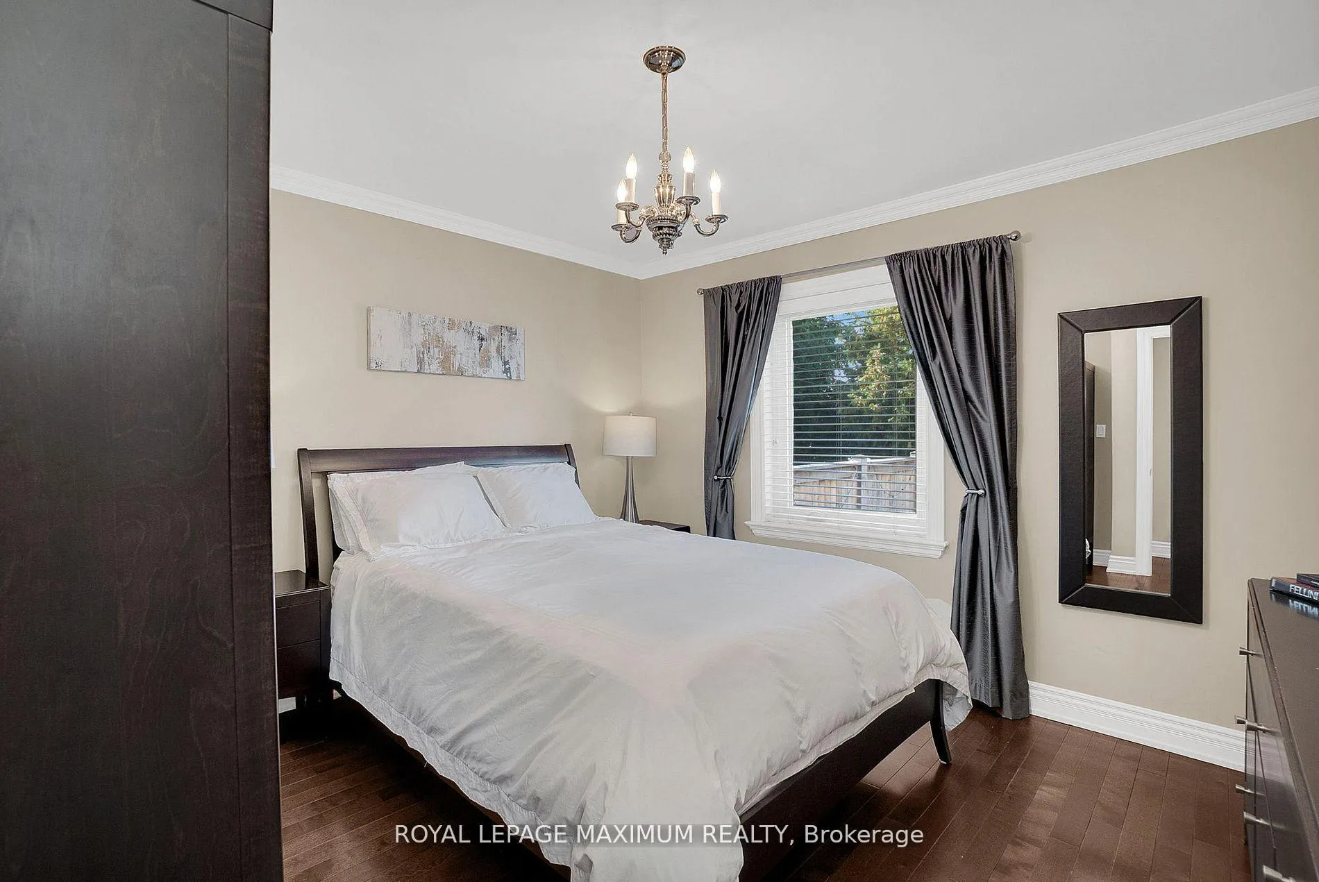 Photo 15 of 572 Northcliffe Boulevard, Toronto, Oakwood Village — HOMEH