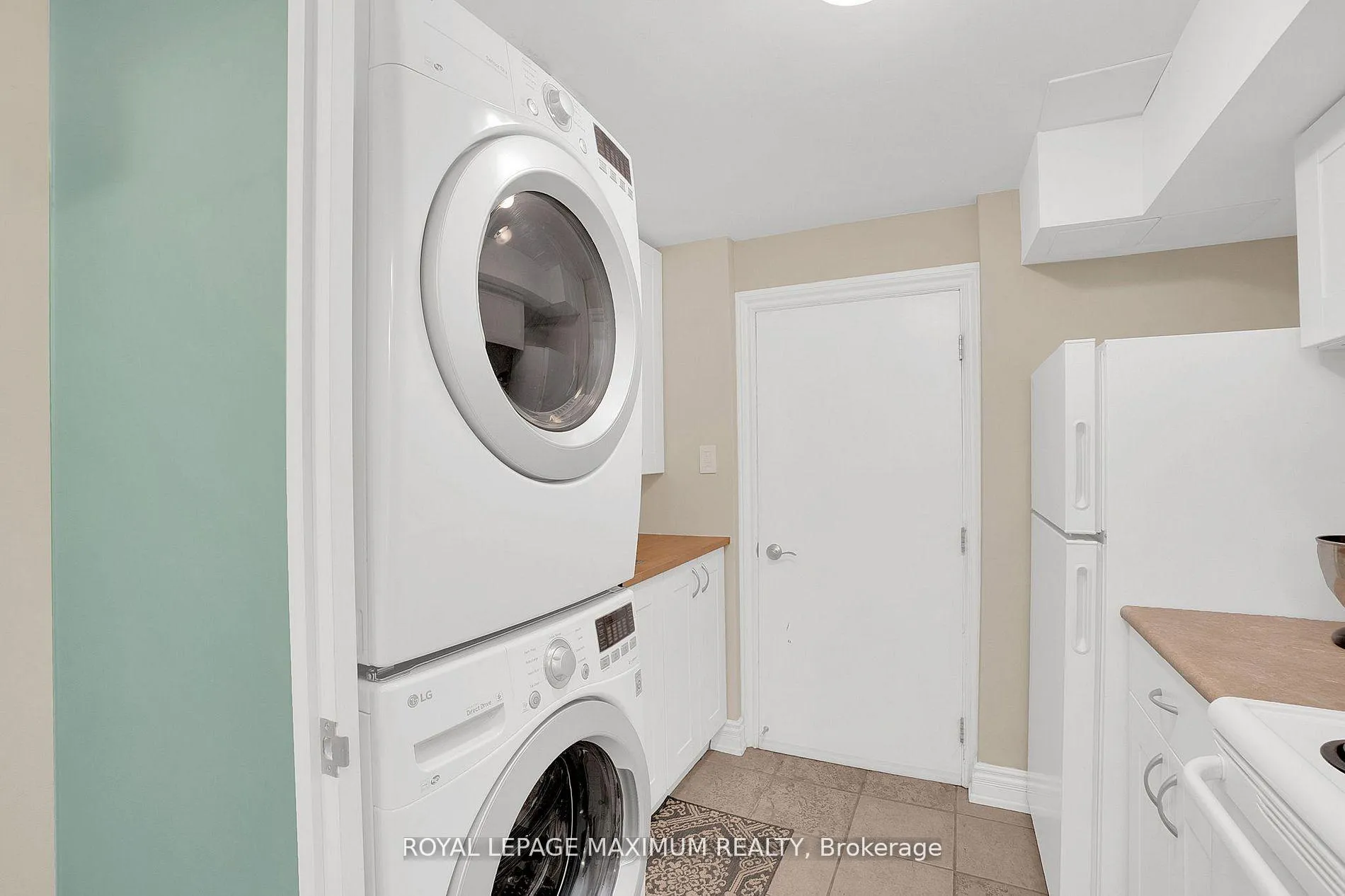 Photo 20 of 572 Northcliffe Boulevard, Toronto, Oakwood Village — HOMEH