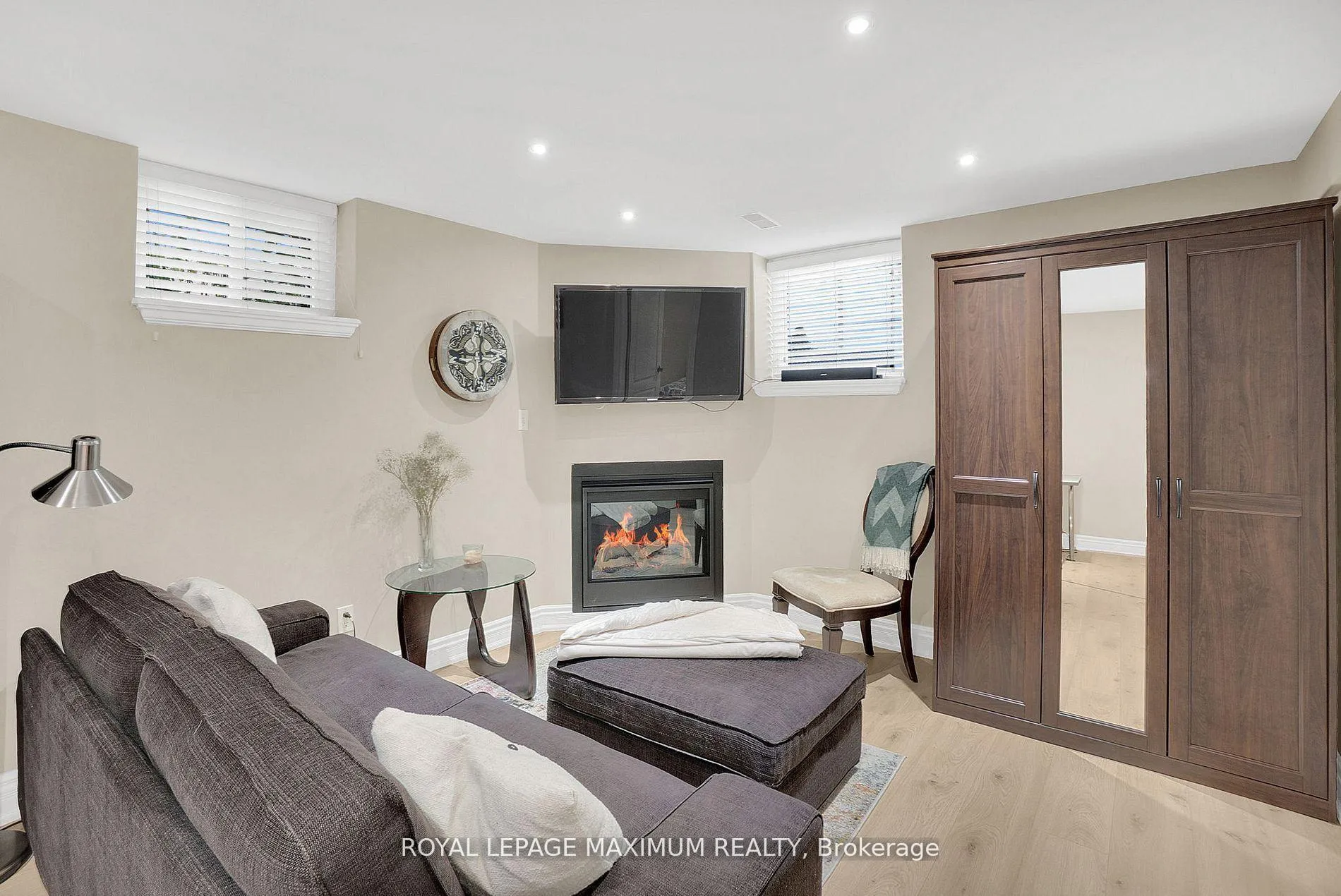 Photo 24 of 572 Northcliffe Boulevard, Toronto, Oakwood Village — HOMEH