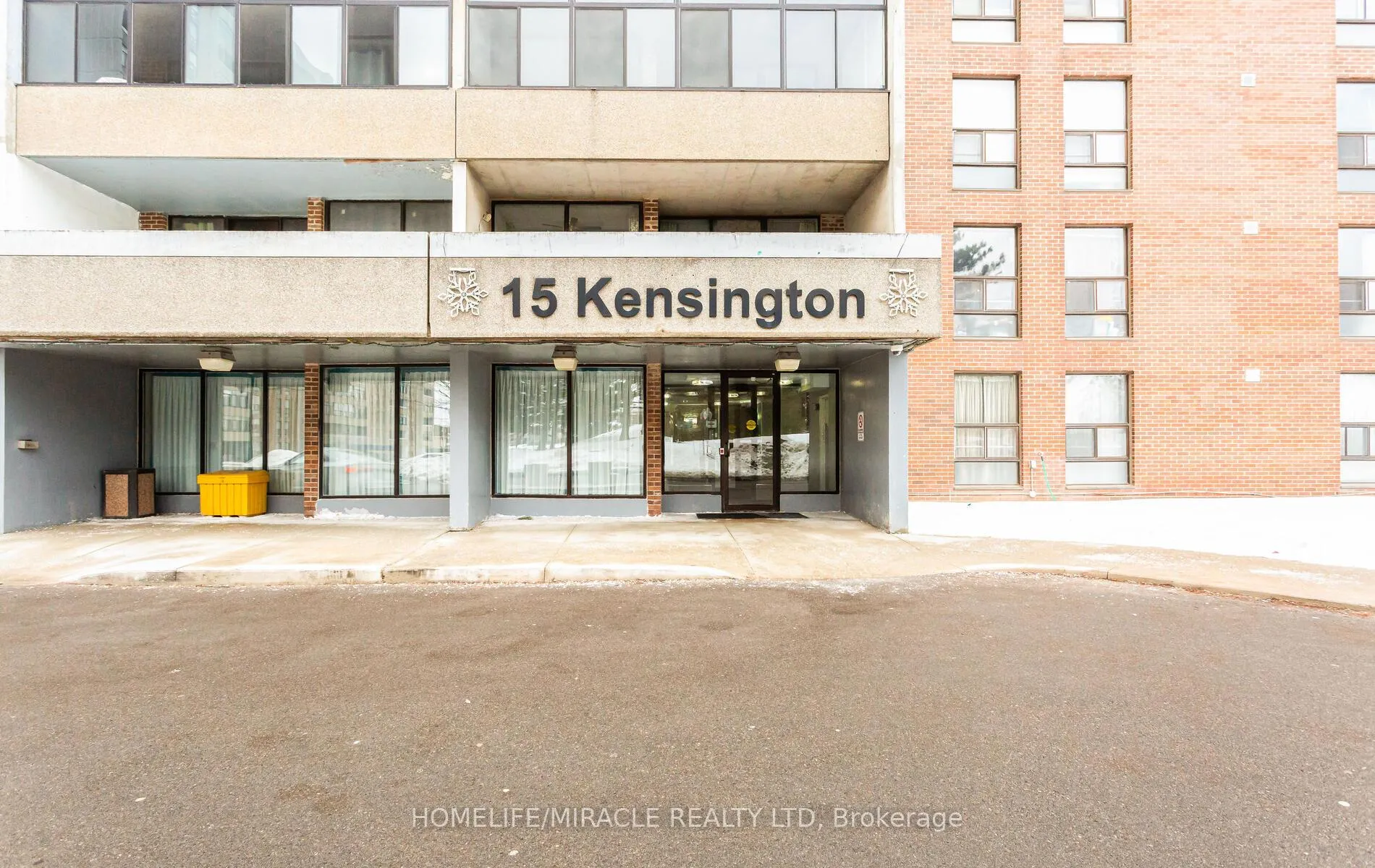 Photo 3 of Unit 1102, 15 Kensington Road, Brampton, Queen Street Corridor — HOMEH