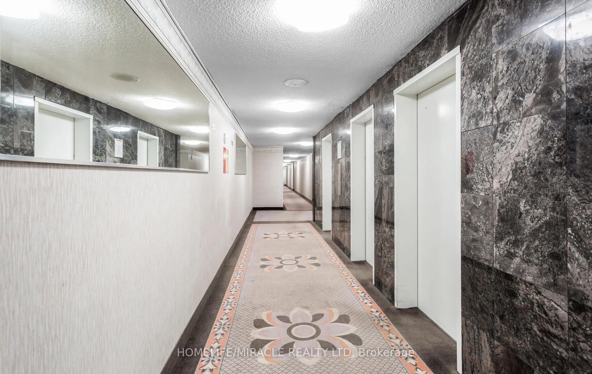 Photo 15 of Unit 1102, 15 Kensington Road, Brampton, Queen Street Corridor — HOMEH