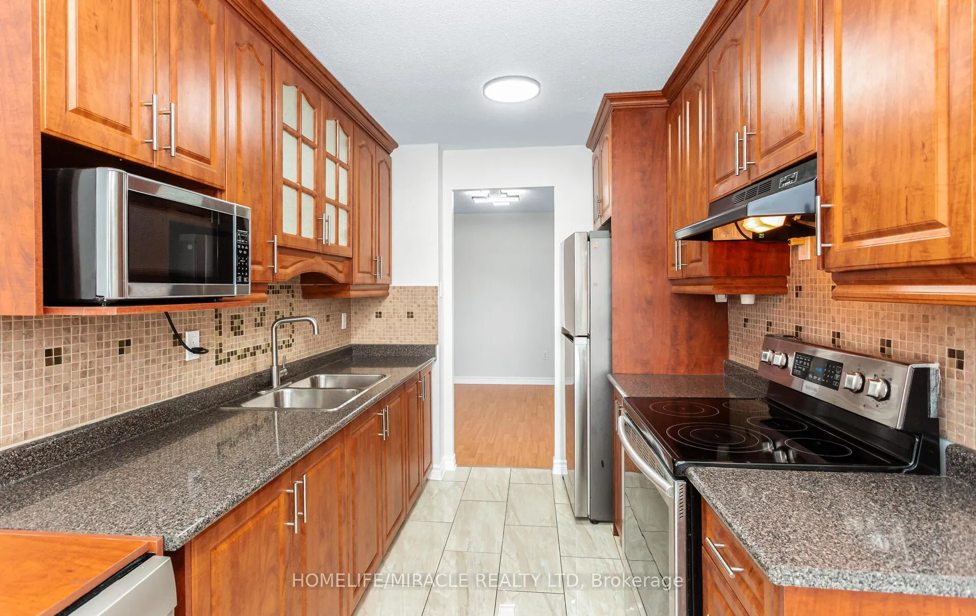 Photo 32 of Unit 1102, 15 Kensington Road, Brampton, Queen Street Corridor — HOMEH