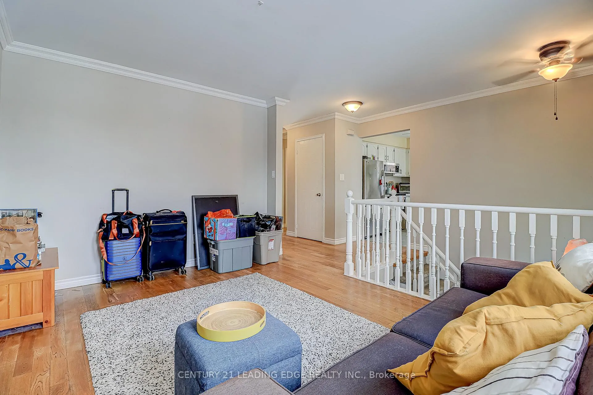Photo 3 of Unit Upper, 55 Mccrimmon Crescent, Clarington, Bowmanville — HOMEH