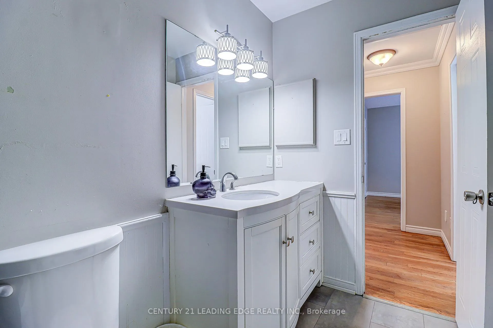 Photo 14 of Unit Upper, 55 Mccrimmon Crescent, Clarington, Bowmanville — HOMEH