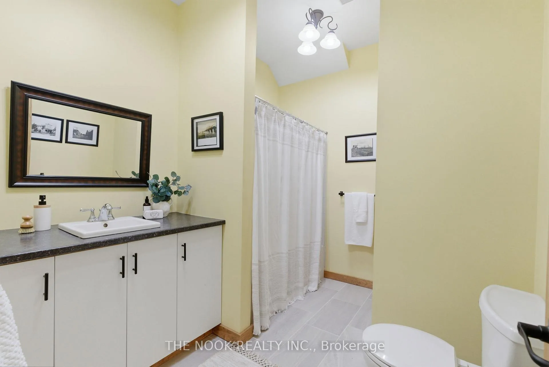 Photo 39 of 5174 Shore Road, Hamilton Township, Rural Hamilton — HOMEH