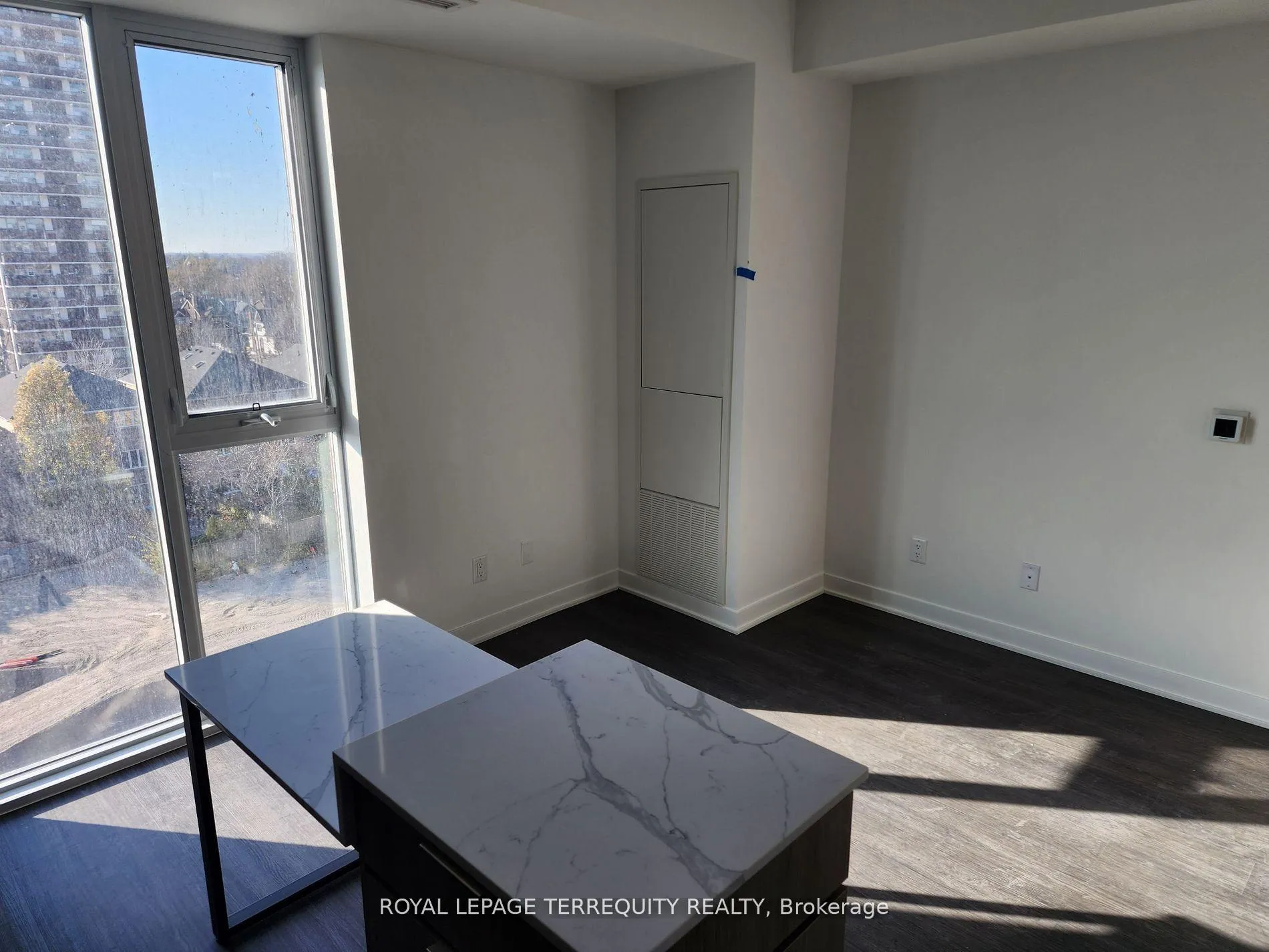 Photo 23 of Unit 809, 185 Alberta Avenue, Toronto, Oakwood Village — HOMEH