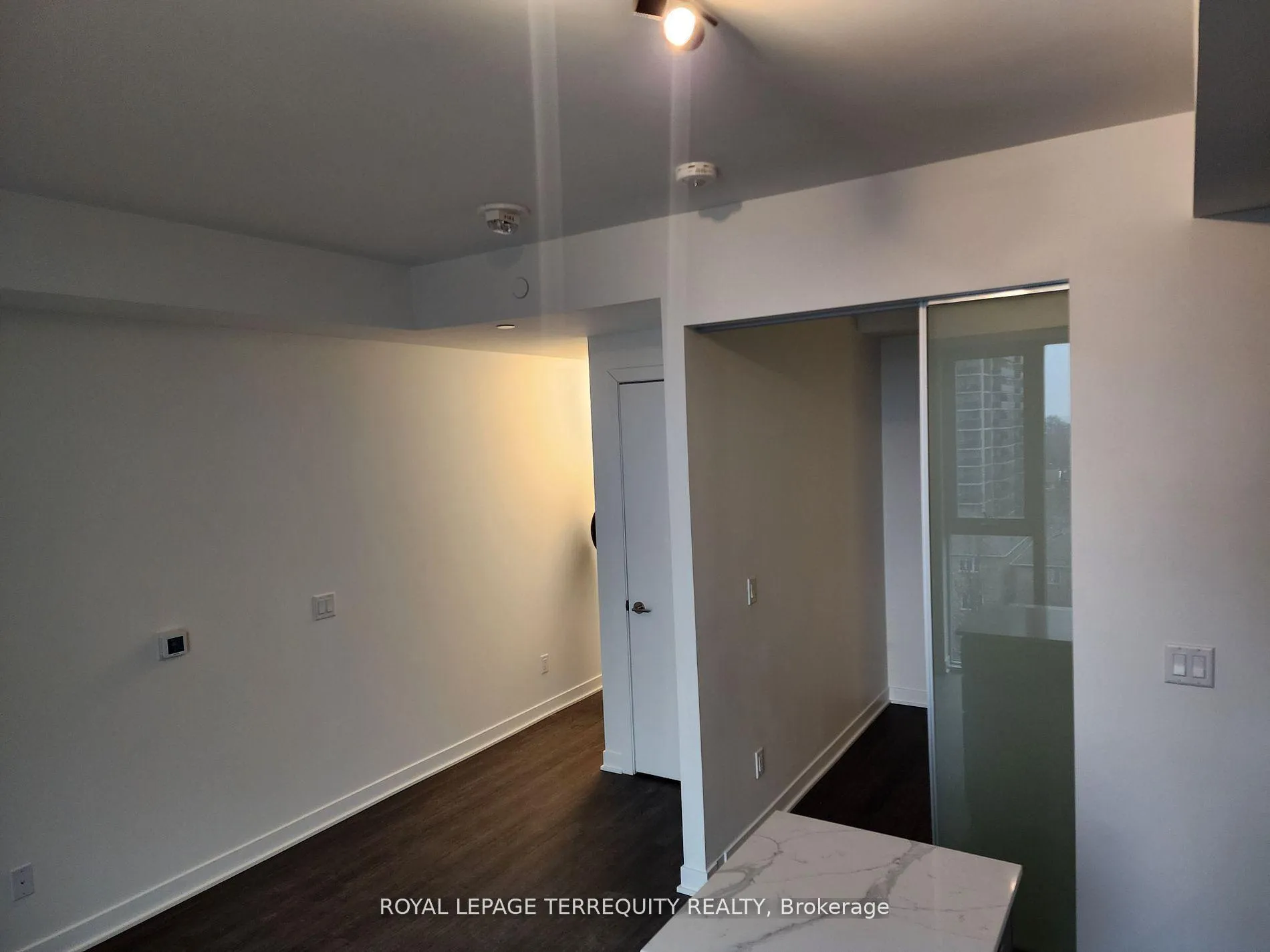 Photo 29 of Unit 809, 185 Alberta Avenue, Toronto, Oakwood Village — HOMEH