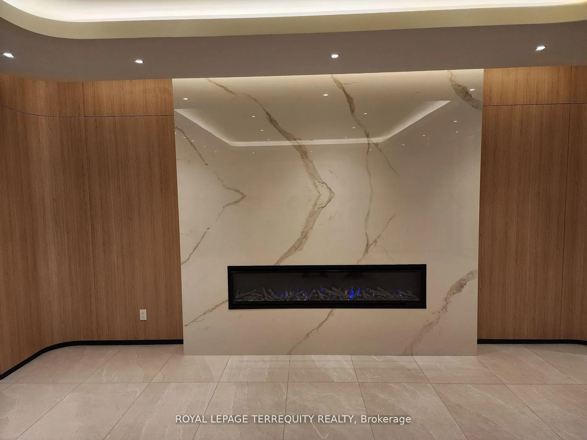 Photo 39 of Unit 809, 185 Alberta Avenue, Toronto, Oakwood Village — HOMEH
