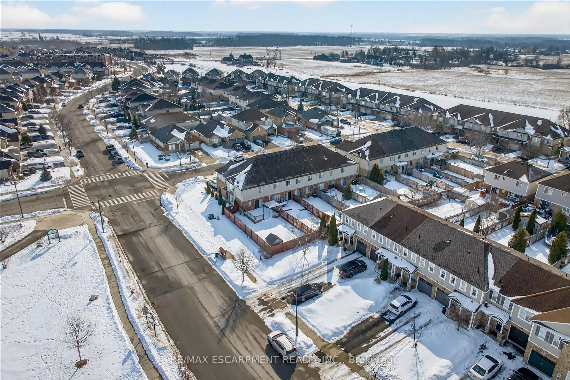 Photo 44 of 186 Great Oak Trail, Hamilton, Binbrook — HOMEH