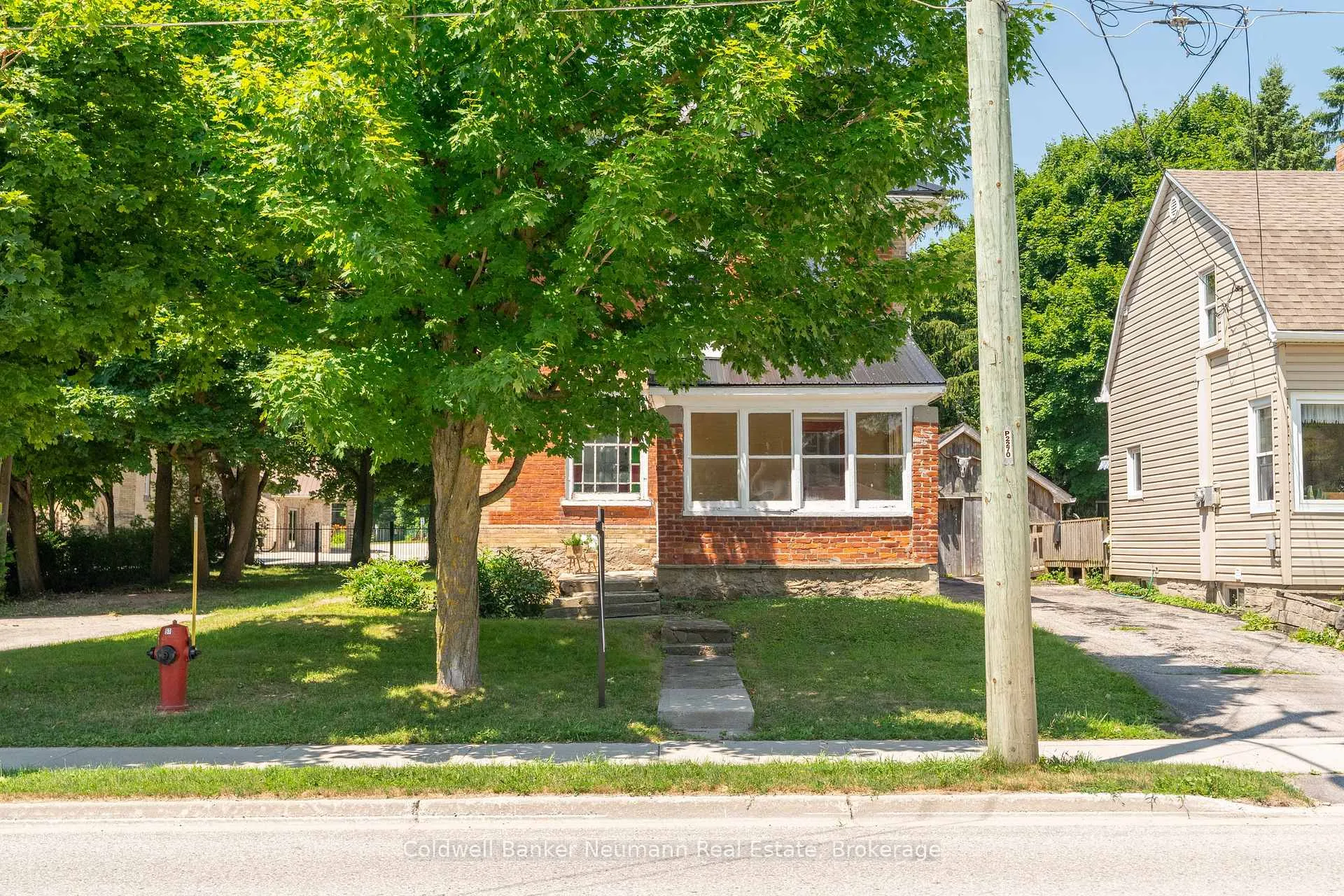 Photo 6 of 151 Frederick Street E, Wellington North, Arthur — HOMEH