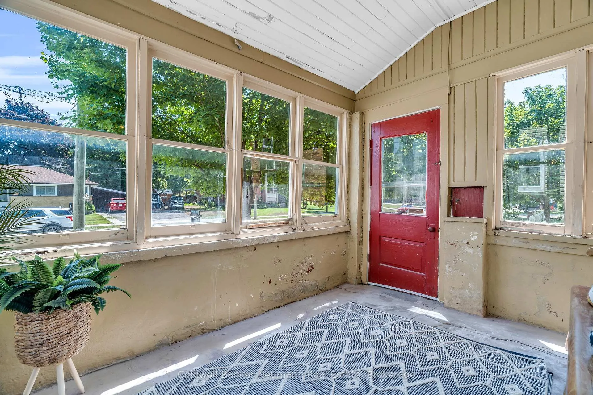 Photo 7 of 151 Frederick Street E, Wellington North, Arthur — HOMEH