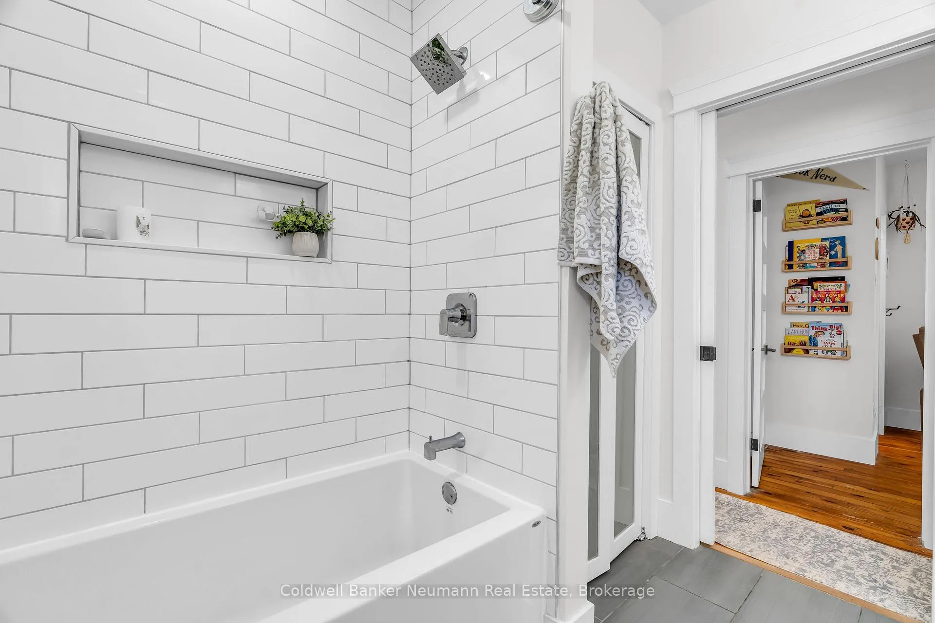 Photo 30 of 151 Frederick Street E, Wellington North, Arthur — HOMEH