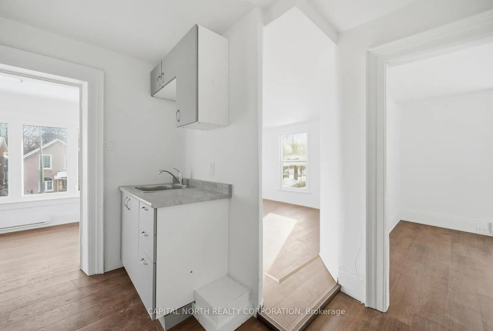 Photo 17 of Unit 1, 104 Wellington Street E, Aurora, Aurora Village — HOMEH