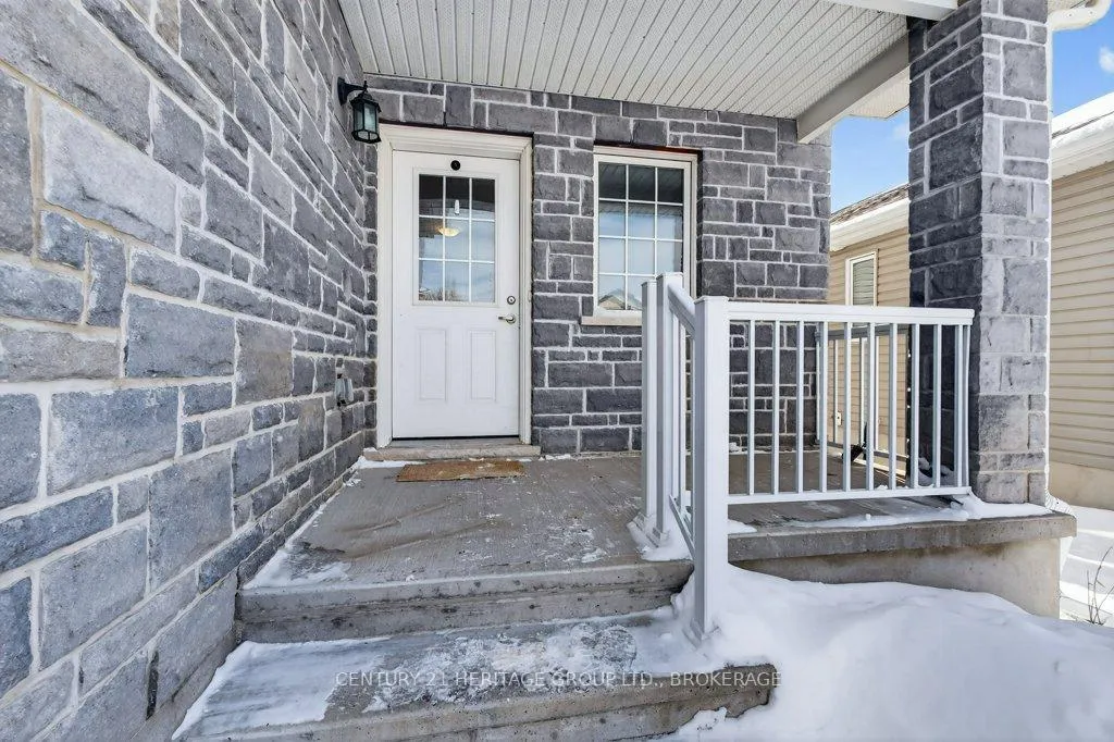Photo 4 of 1431 Kendal Avenue, Kingston, City Northwest — HOMEH