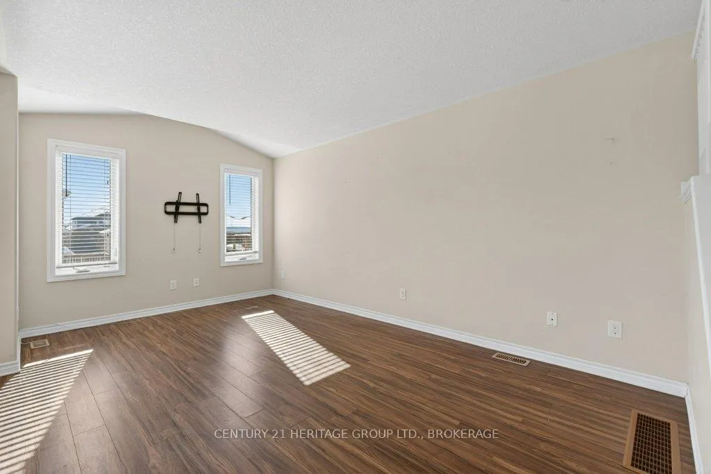 Photo 9 of 1431 Kendal Avenue, Kingston, City Northwest — HOMEH