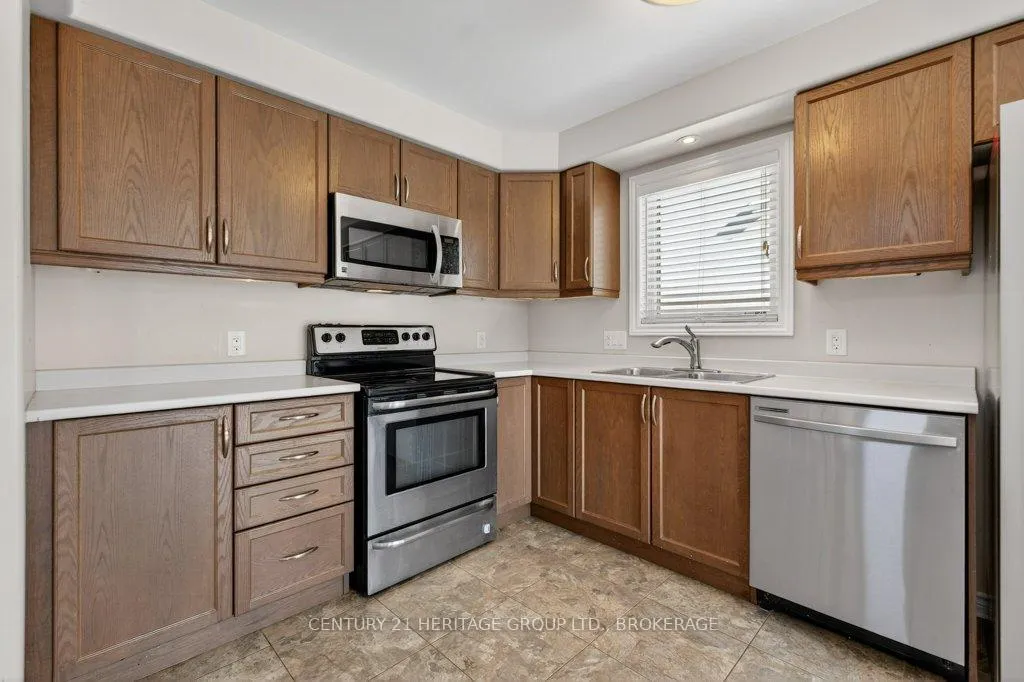 Photo 15 of 1431 Kendal Avenue, Kingston, City Northwest — HOMEH