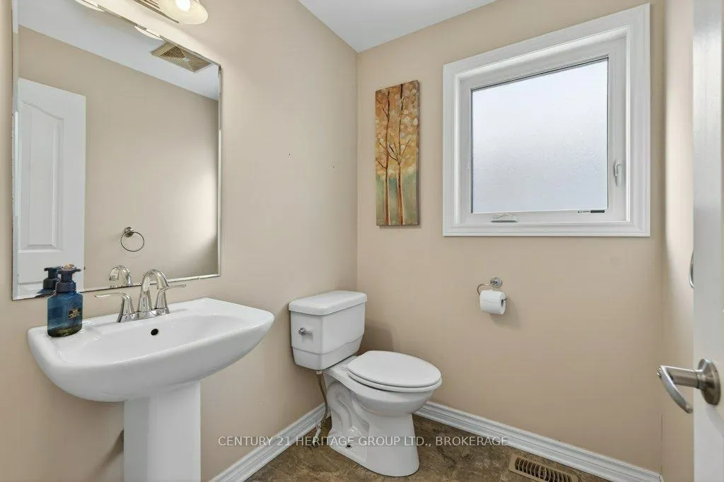 Photo 35 of 1431 Kendal Avenue, Kingston, City Northwest — HOMEH