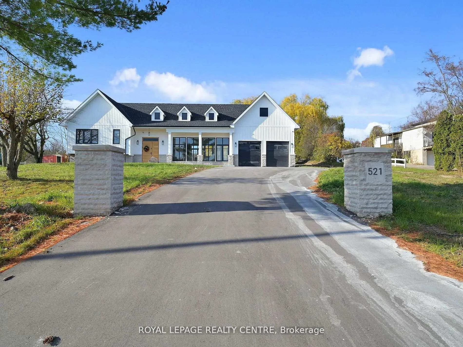 Front of 521 Old York Road