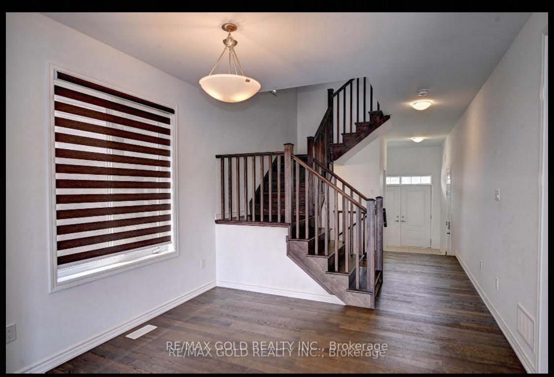 Photo 6 of 127 Histand Trail, Kitchener — HOMEH