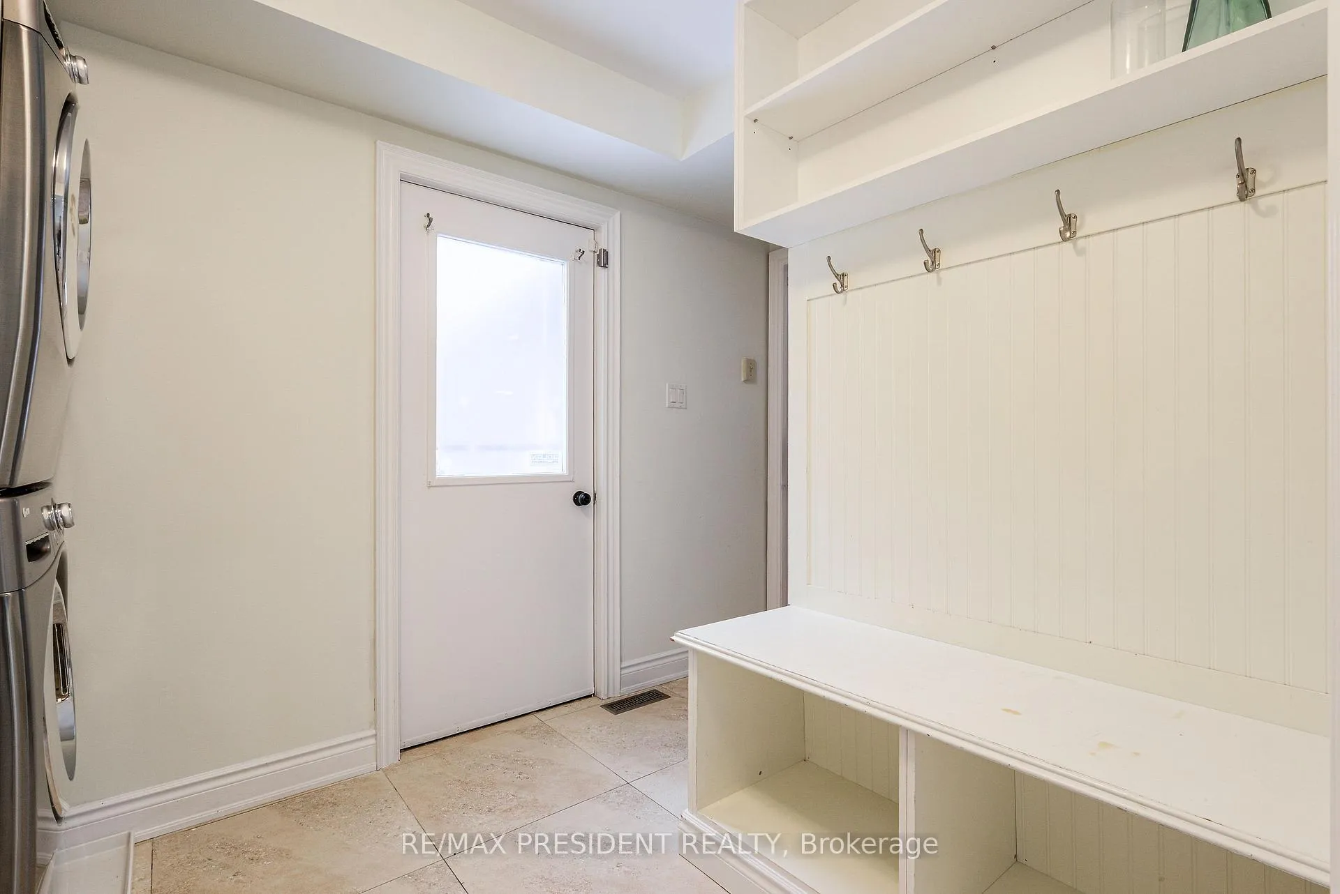 Photo 41 of 42 Mount Forest Drive, Brampton, Heart Lake West — HOMEH