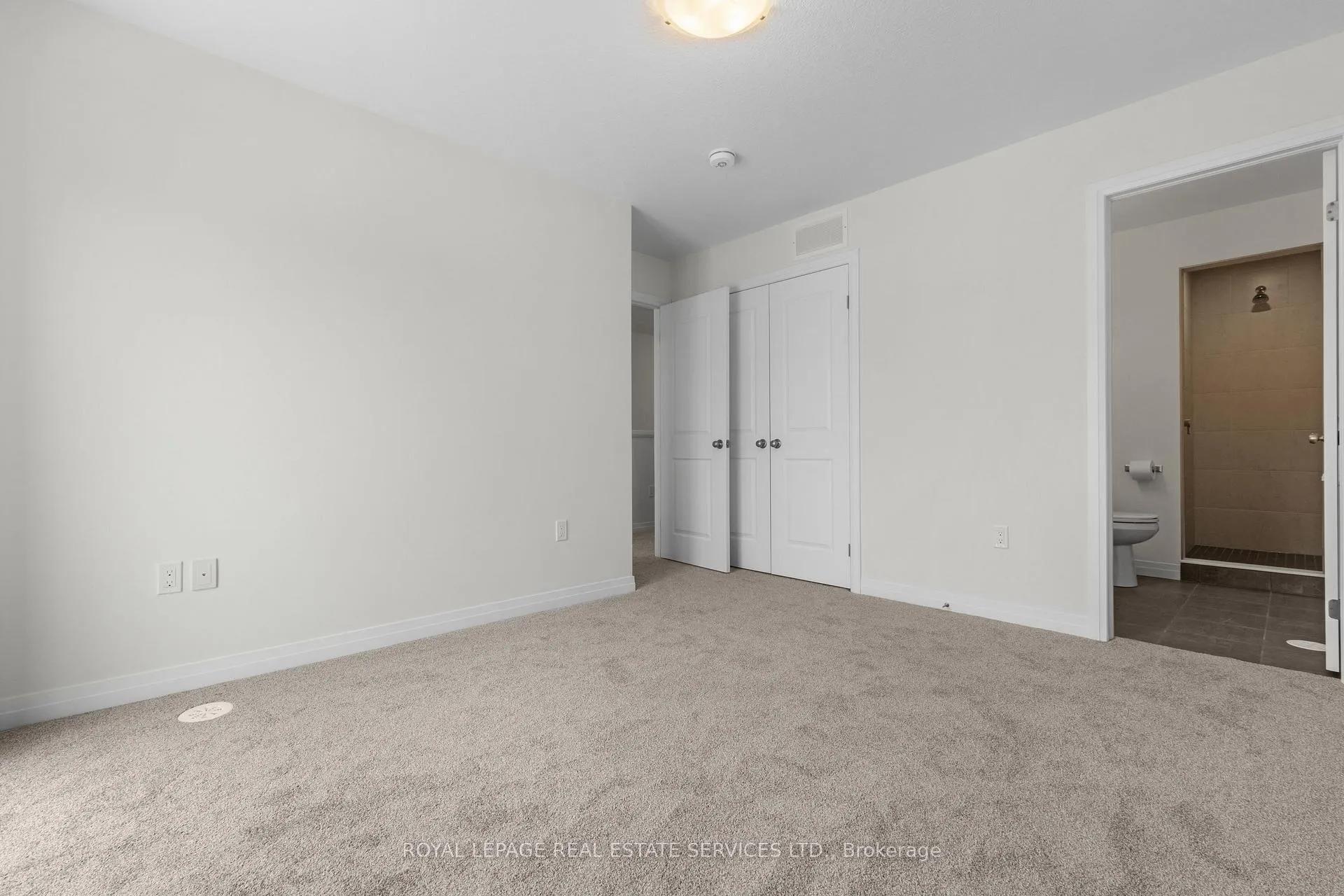 Photo 25 of 30 Thatcher Drive, Guelph, Kortright East — HOMEH