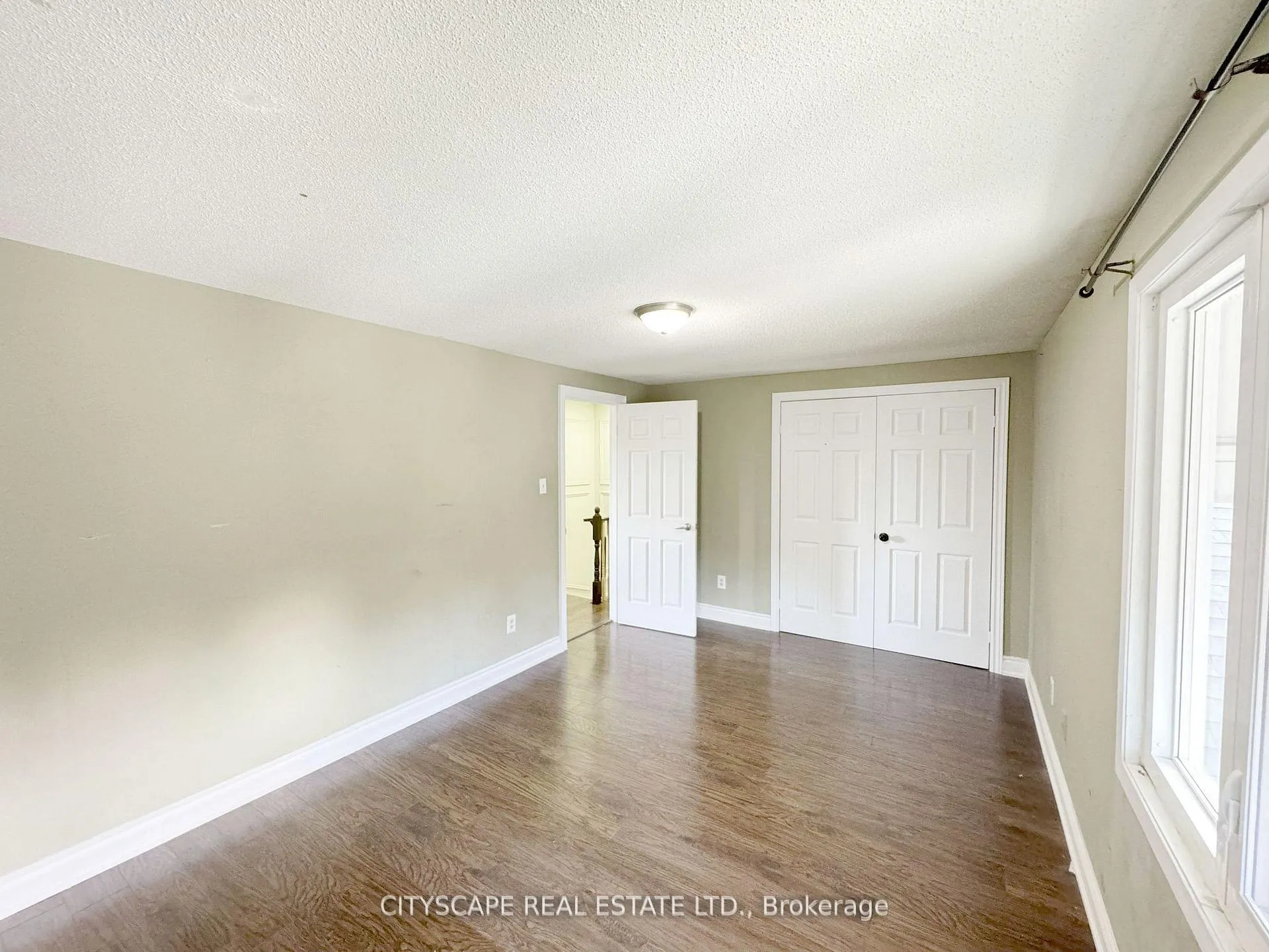 Photo 17 of 62 Barrington Crescent, Brampton, Heart Lake East — HOMEH