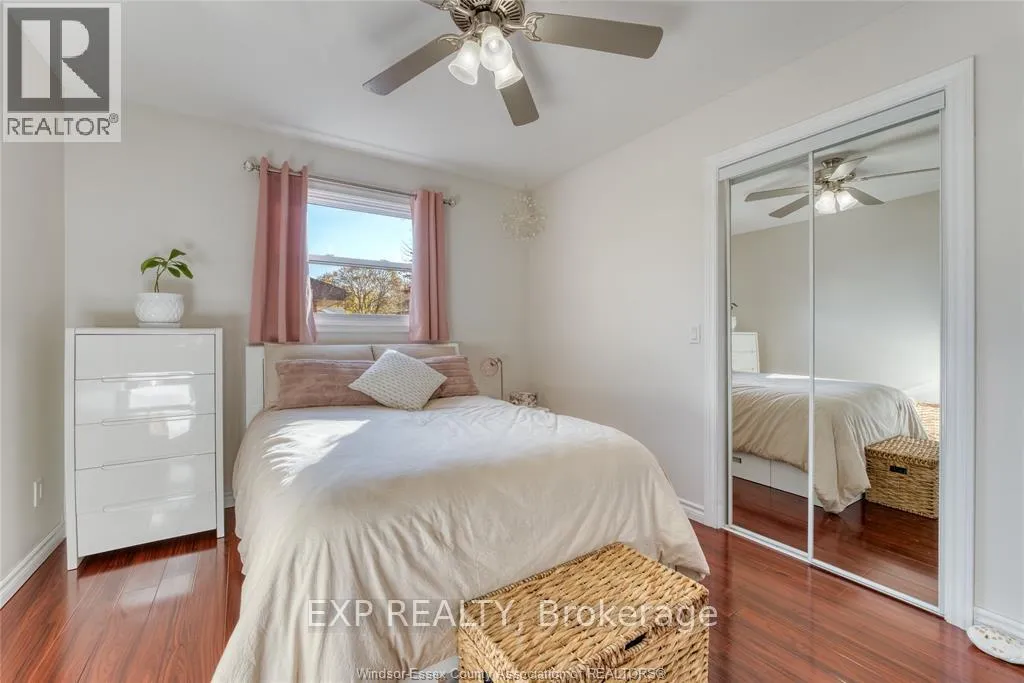 Photo 16 of 111 Danforth Avenue, Leamington — HOMEH