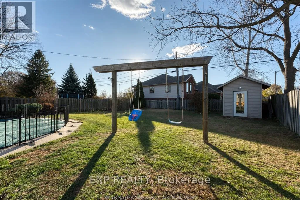 Photo 38 of 111 Danforth Avenue, Leamington — HOMEH