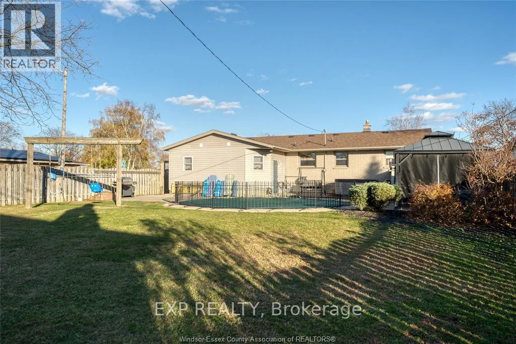 Photo 39 of 111 Danforth Avenue, Leamington — HOMEH