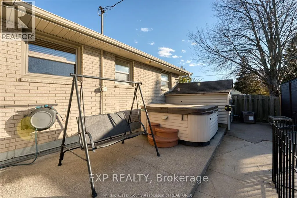 Photo 42 of 111 Danforth Avenue, Leamington — HOMEH