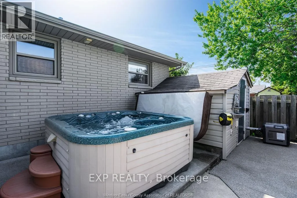 Photo 47 of 111 Danforth Avenue, Leamington — HOMEH