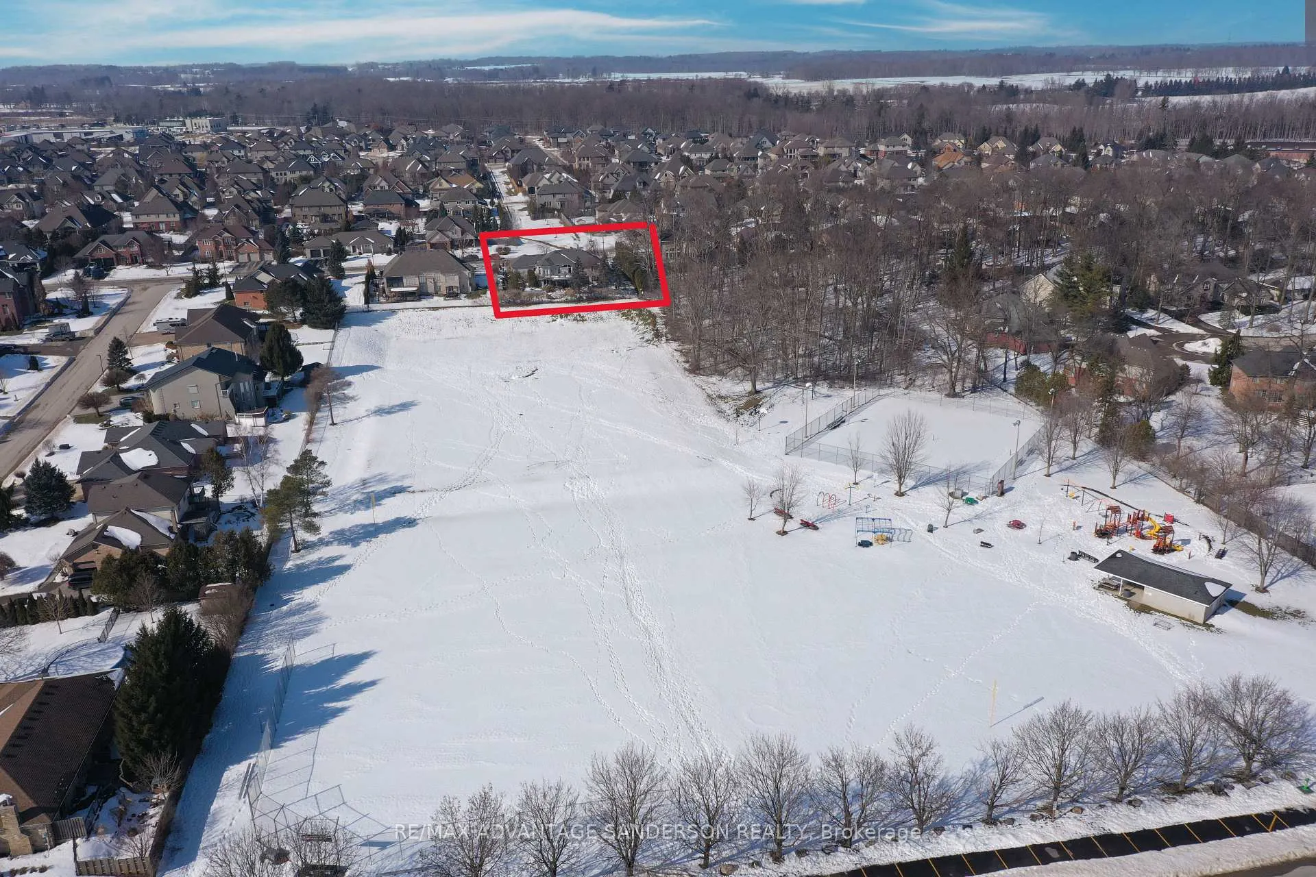 Photo 9 of 23 Birchcrest Drive, Middlesex Centre, Kilworth — HOMEH