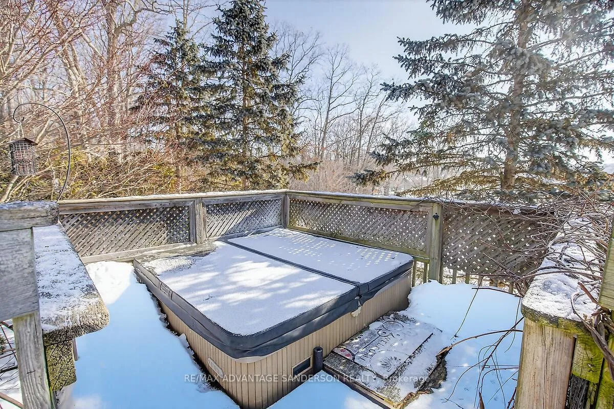 Photo 35 of 23 Birchcrest Drive, Middlesex Centre, Kilworth — HOMEH